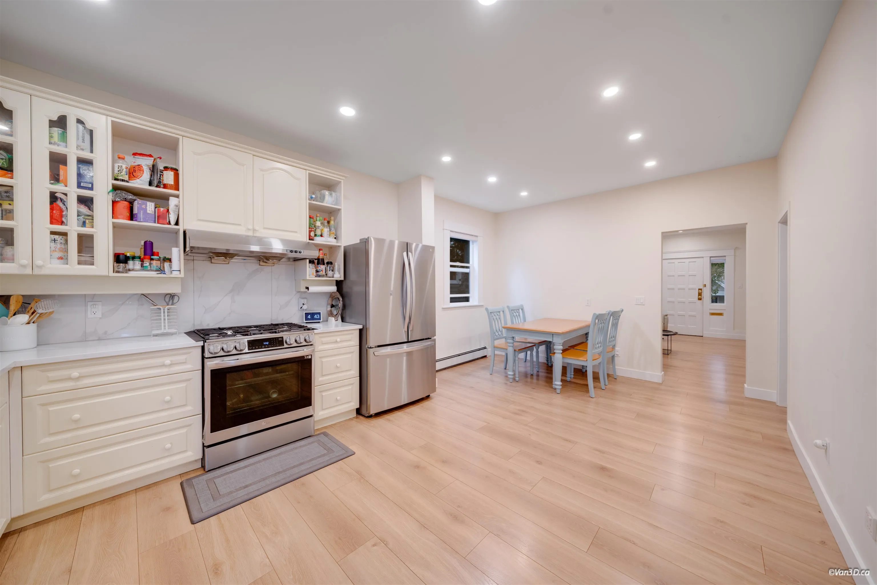 2343 W 45th Avenue