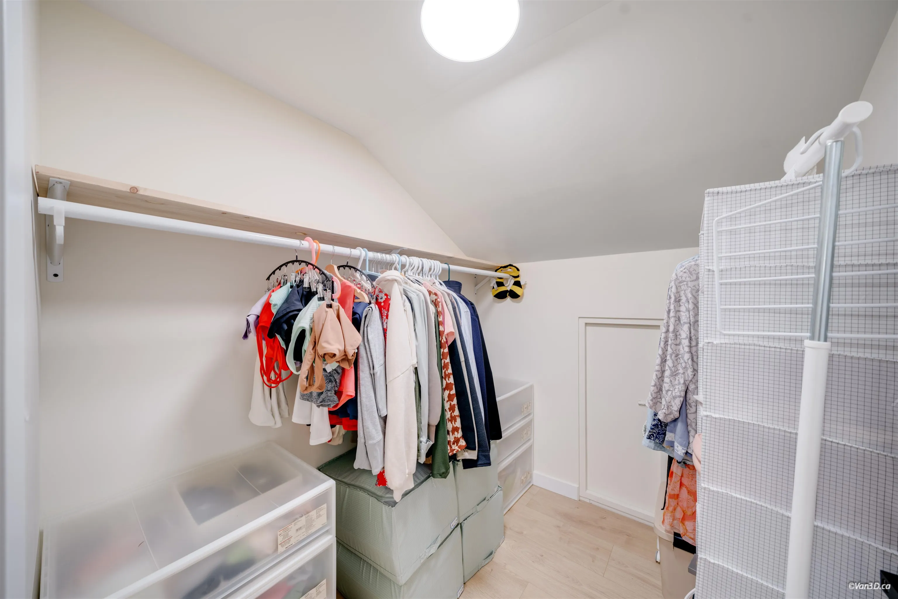 2343 W 45th Avenue