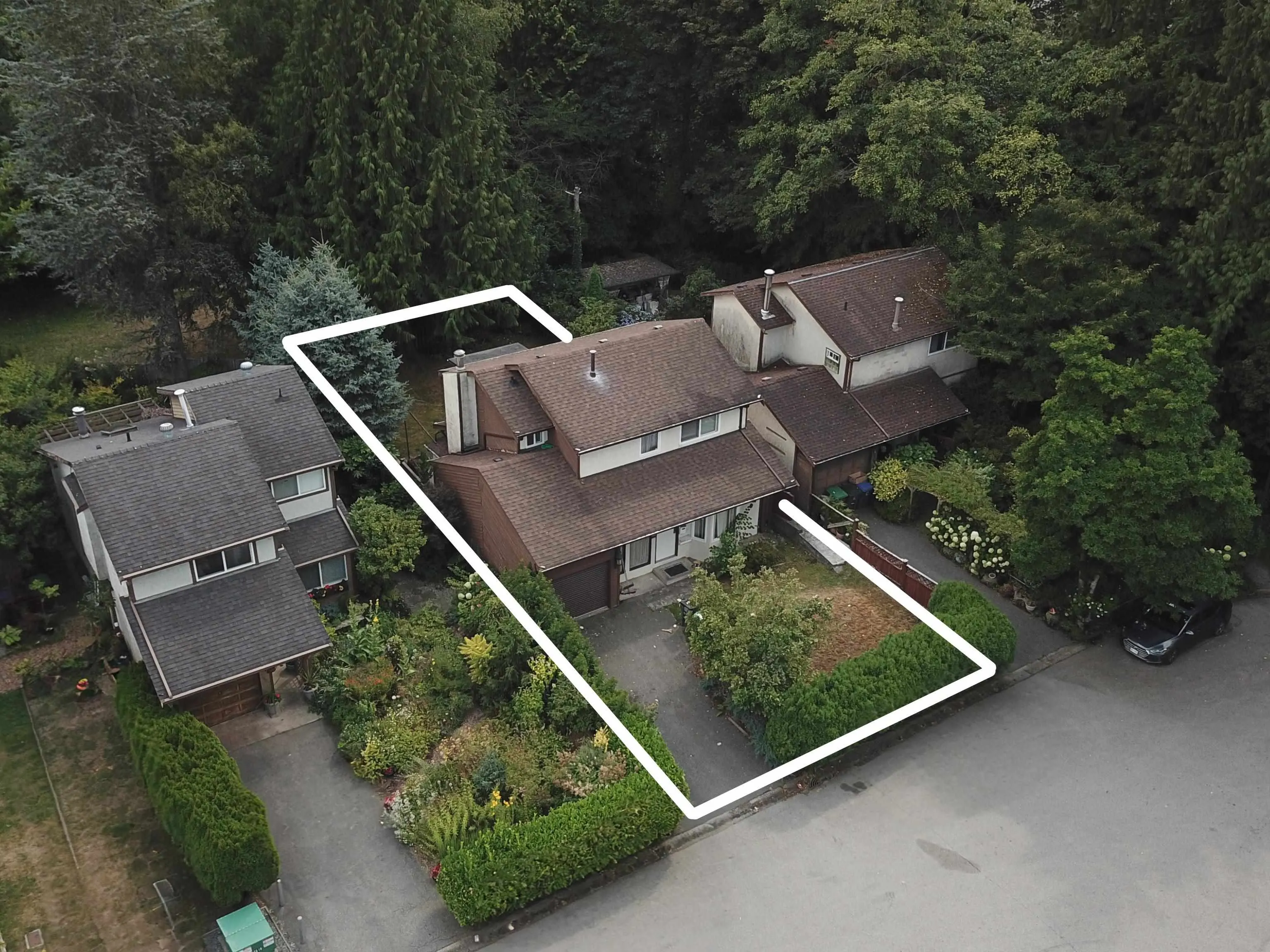 13870 Laurel Drive