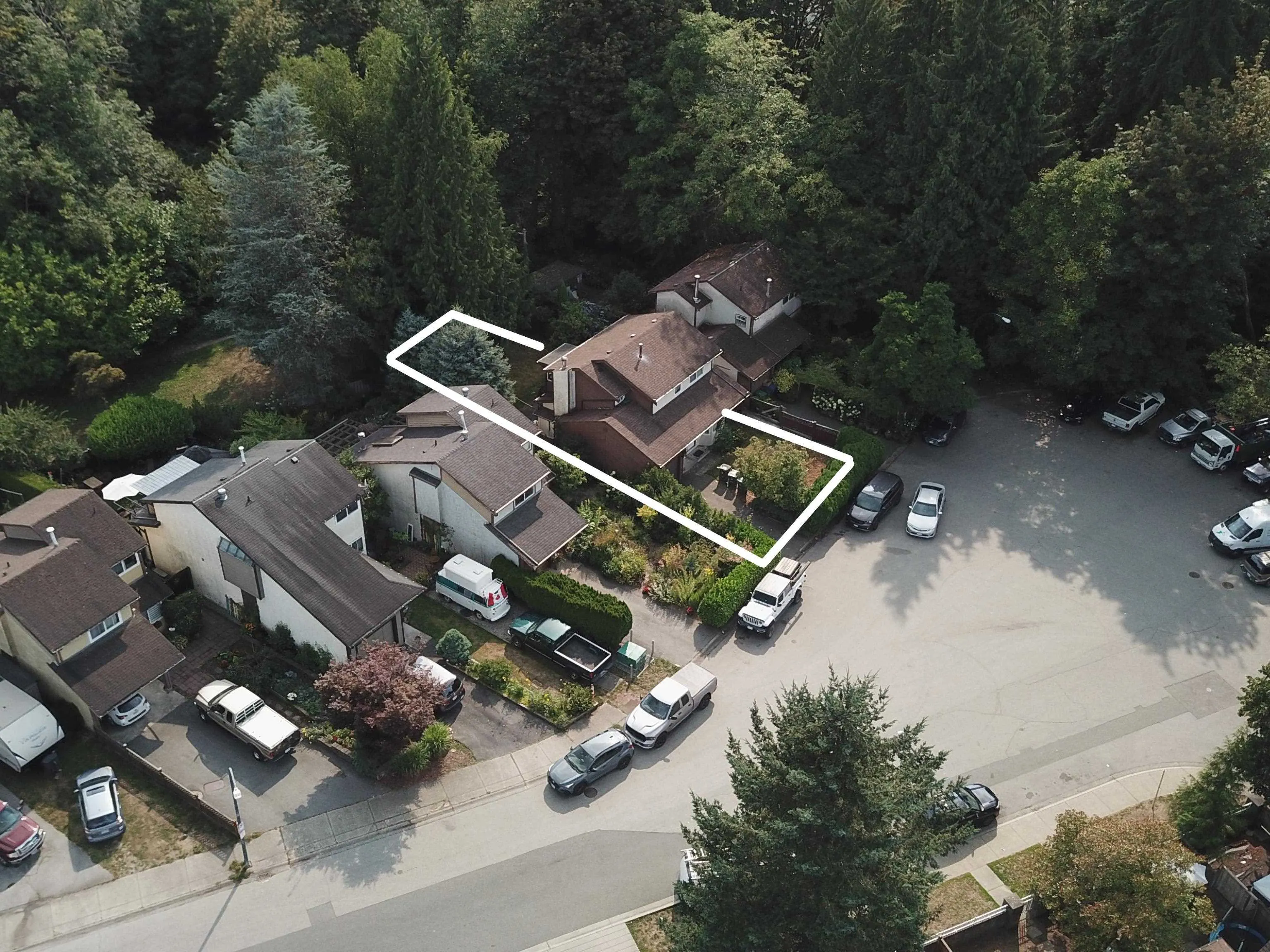 13870 Laurel Drive