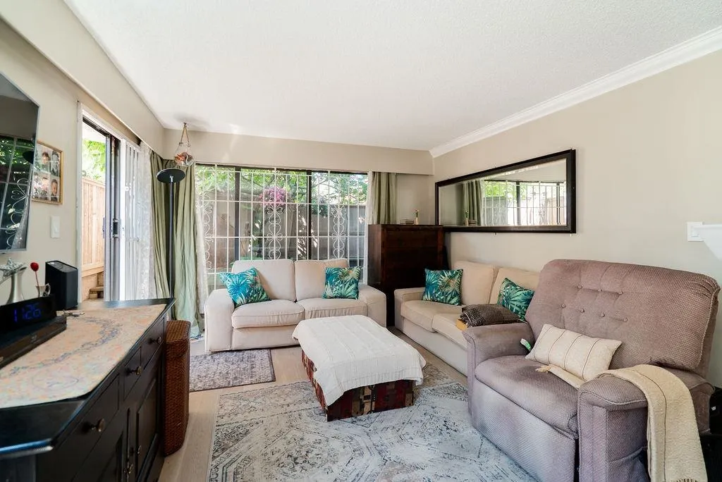 2190 W 8th Avenue #102