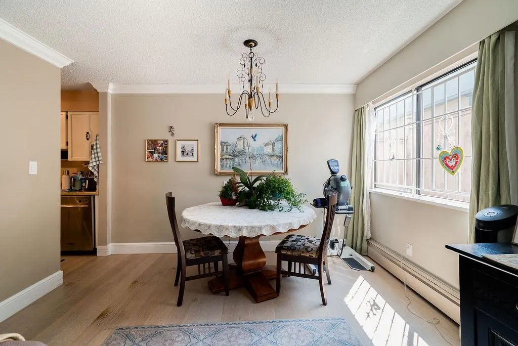2190 W 8th Avenue #102