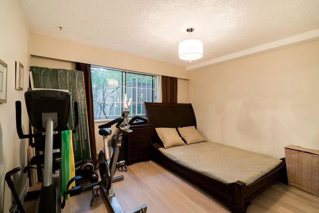 2190 W 8th Avenue #102
