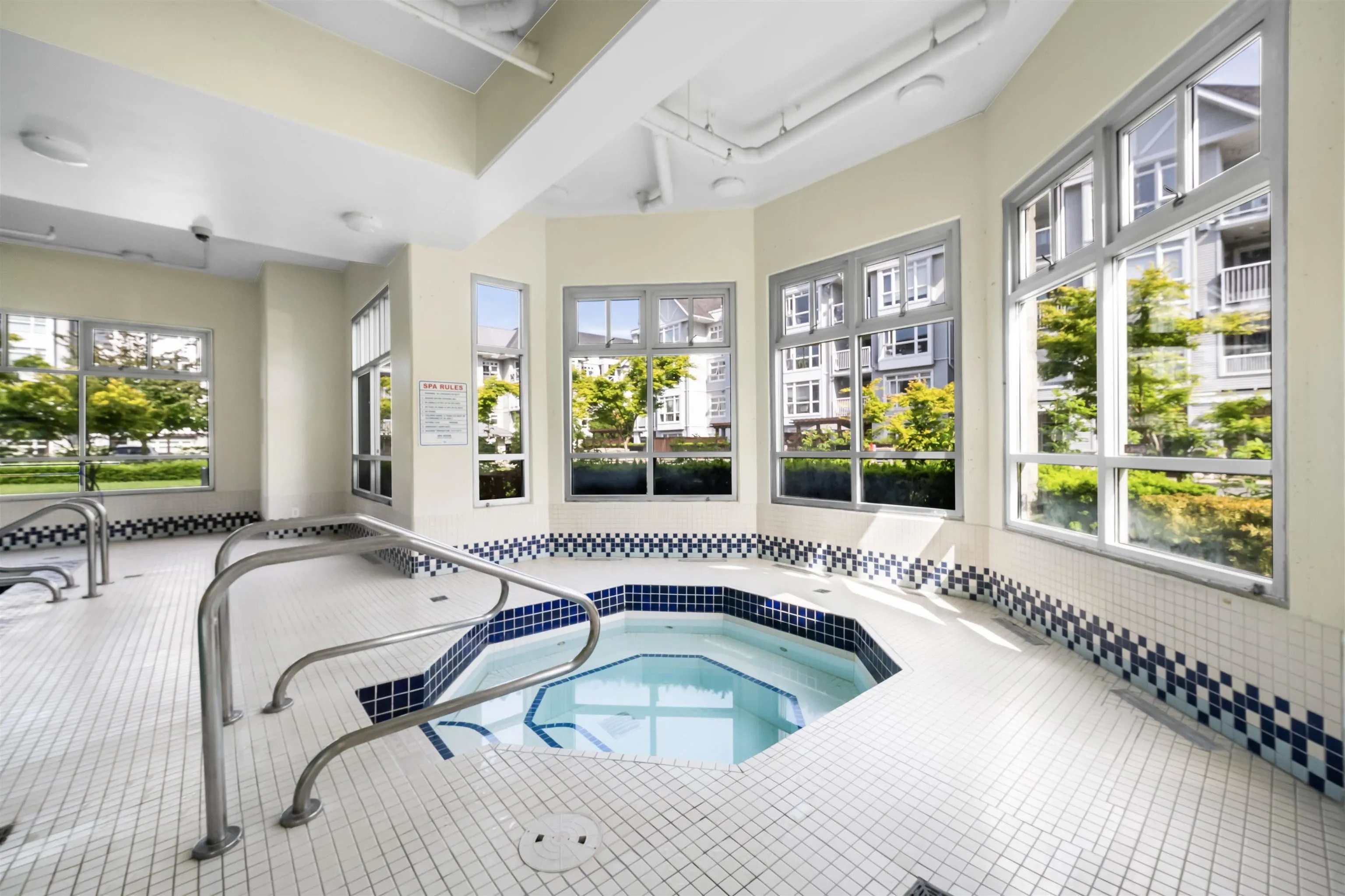 3142 St Johns Street #401