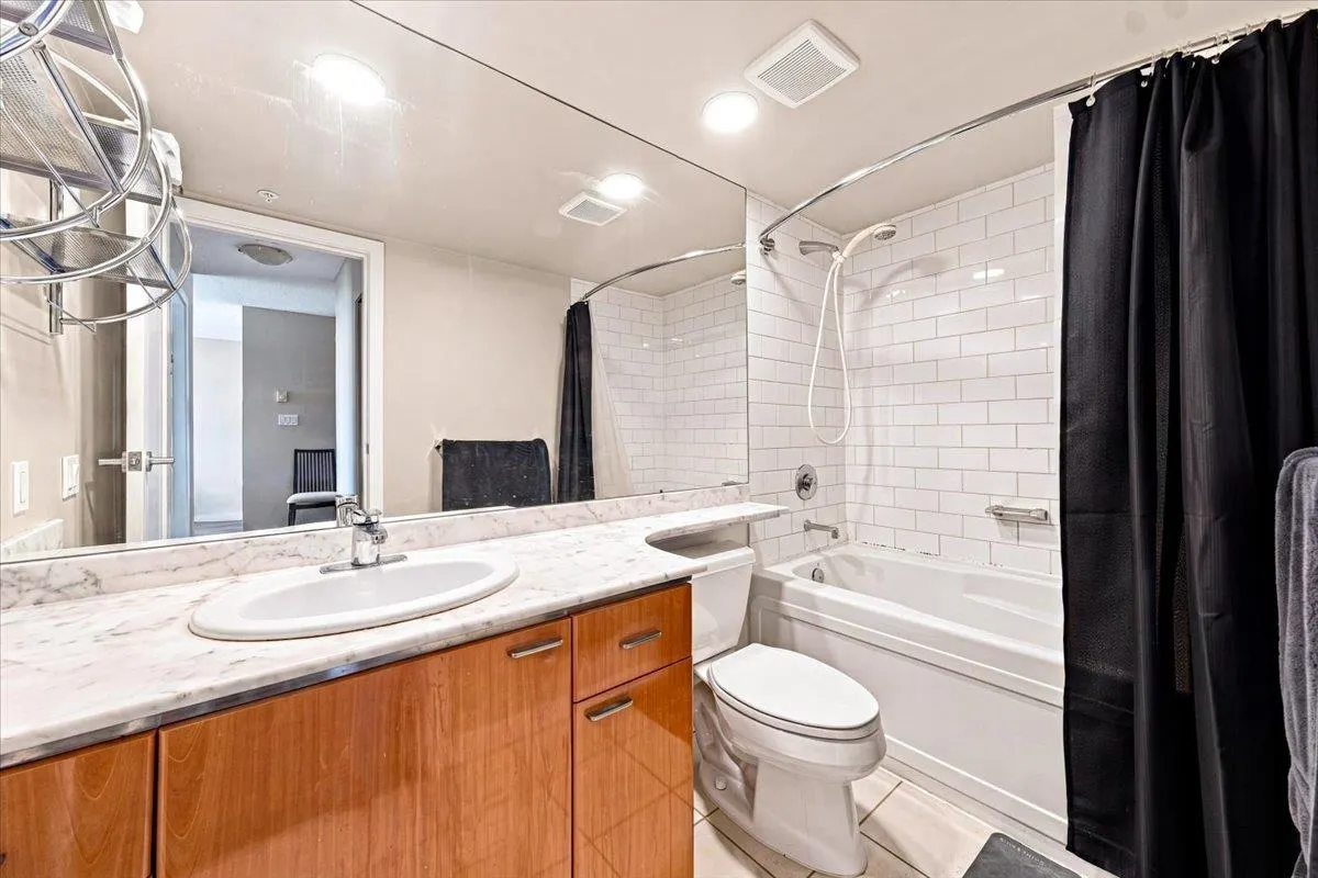1288 W Georgia Street #2603