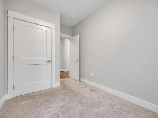 2180 Kelly Avenue #4301