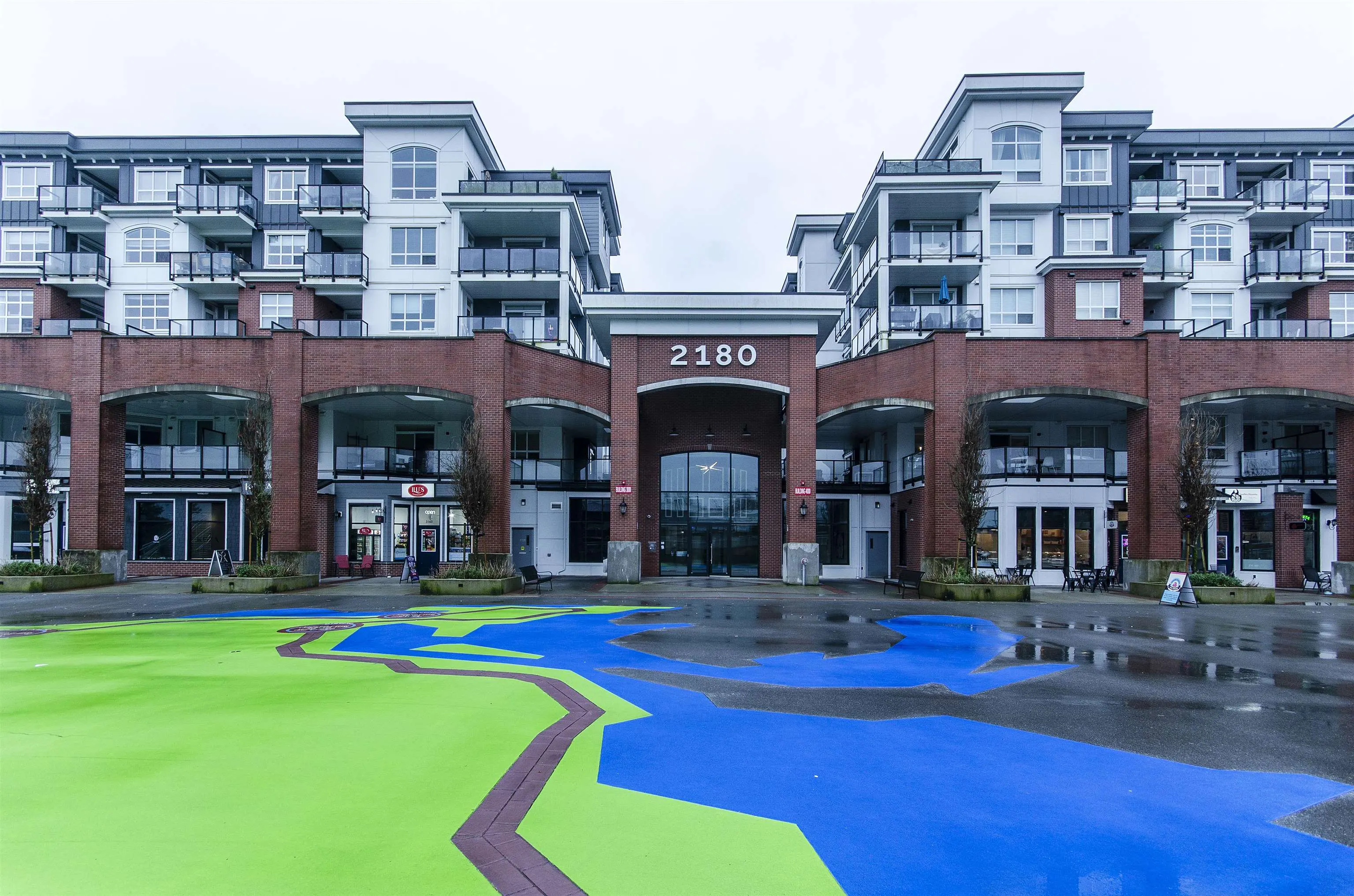 2180 Kelly Avenue #4301