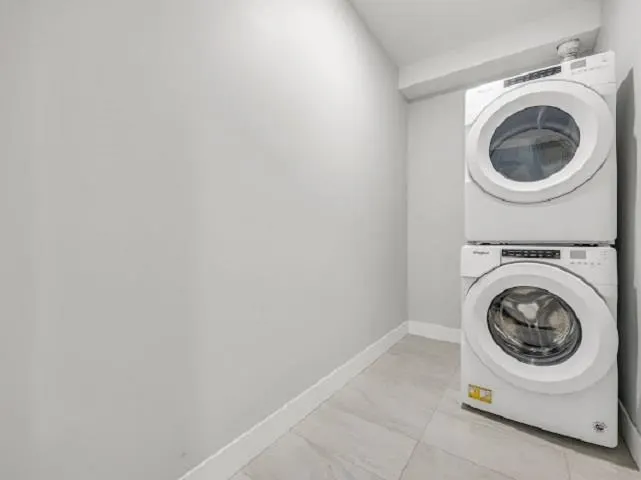 2180 Kelly Avenue #4301
