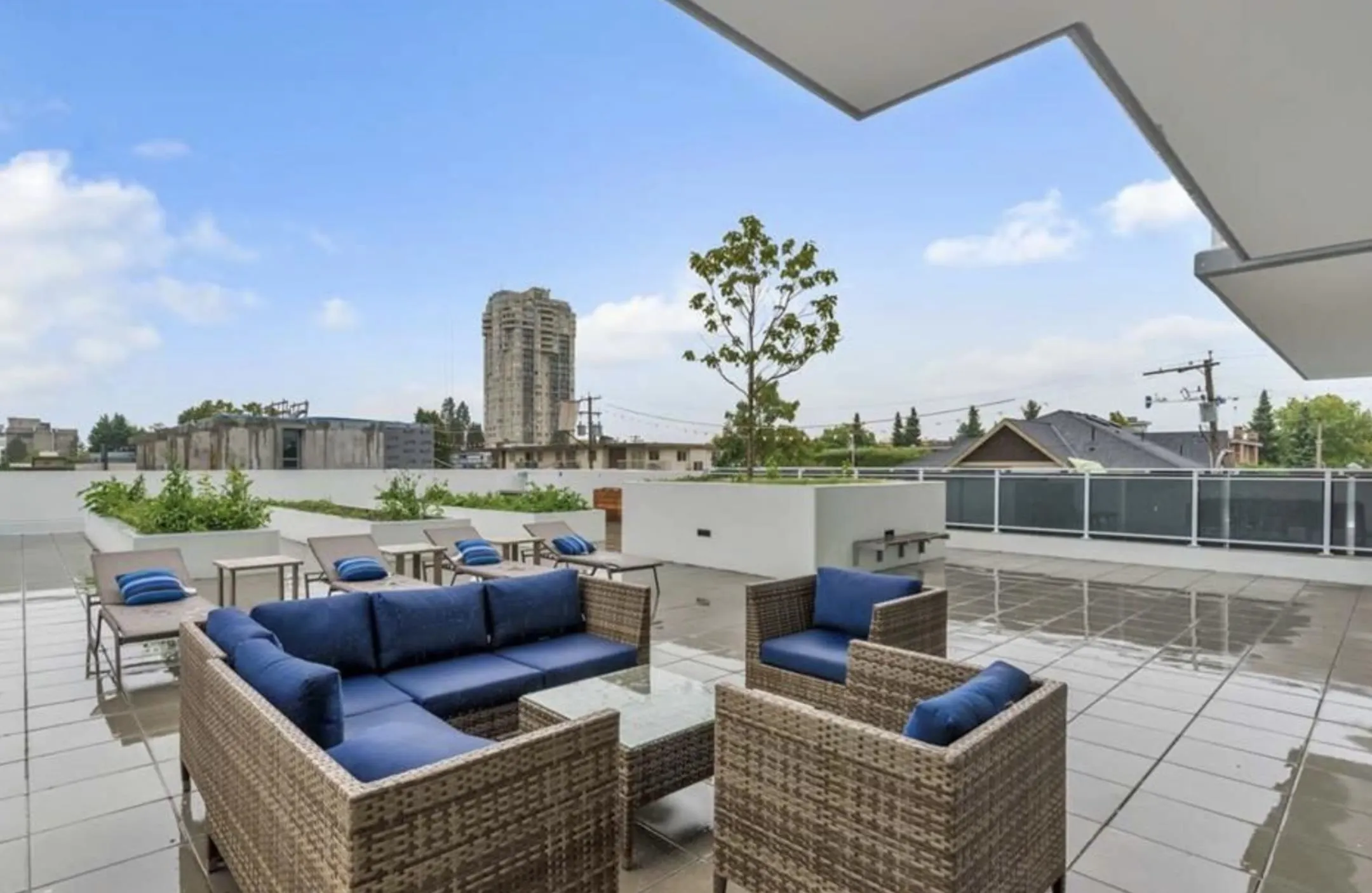 5051 Imperial Street #404