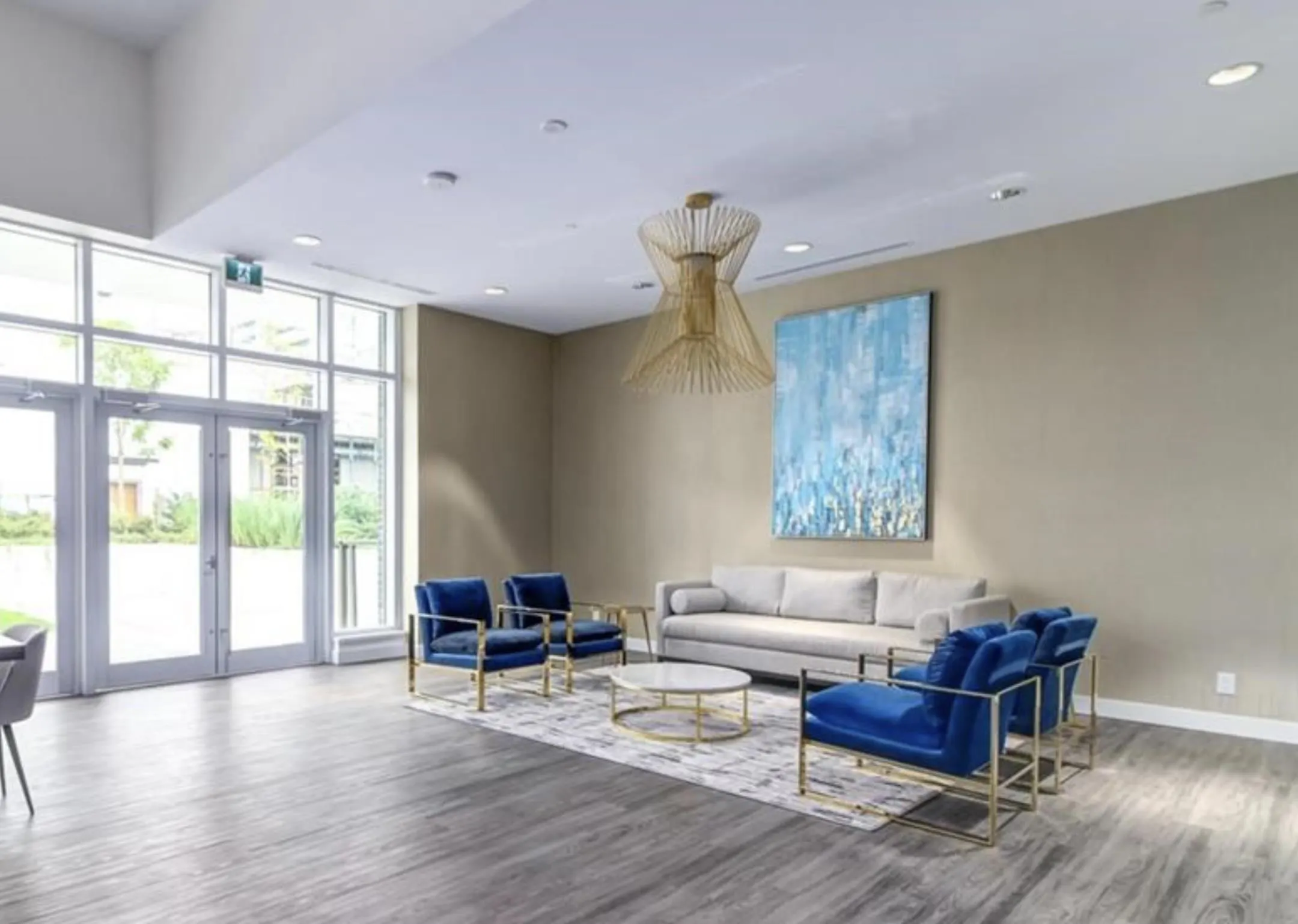 5051 Imperial Street #404