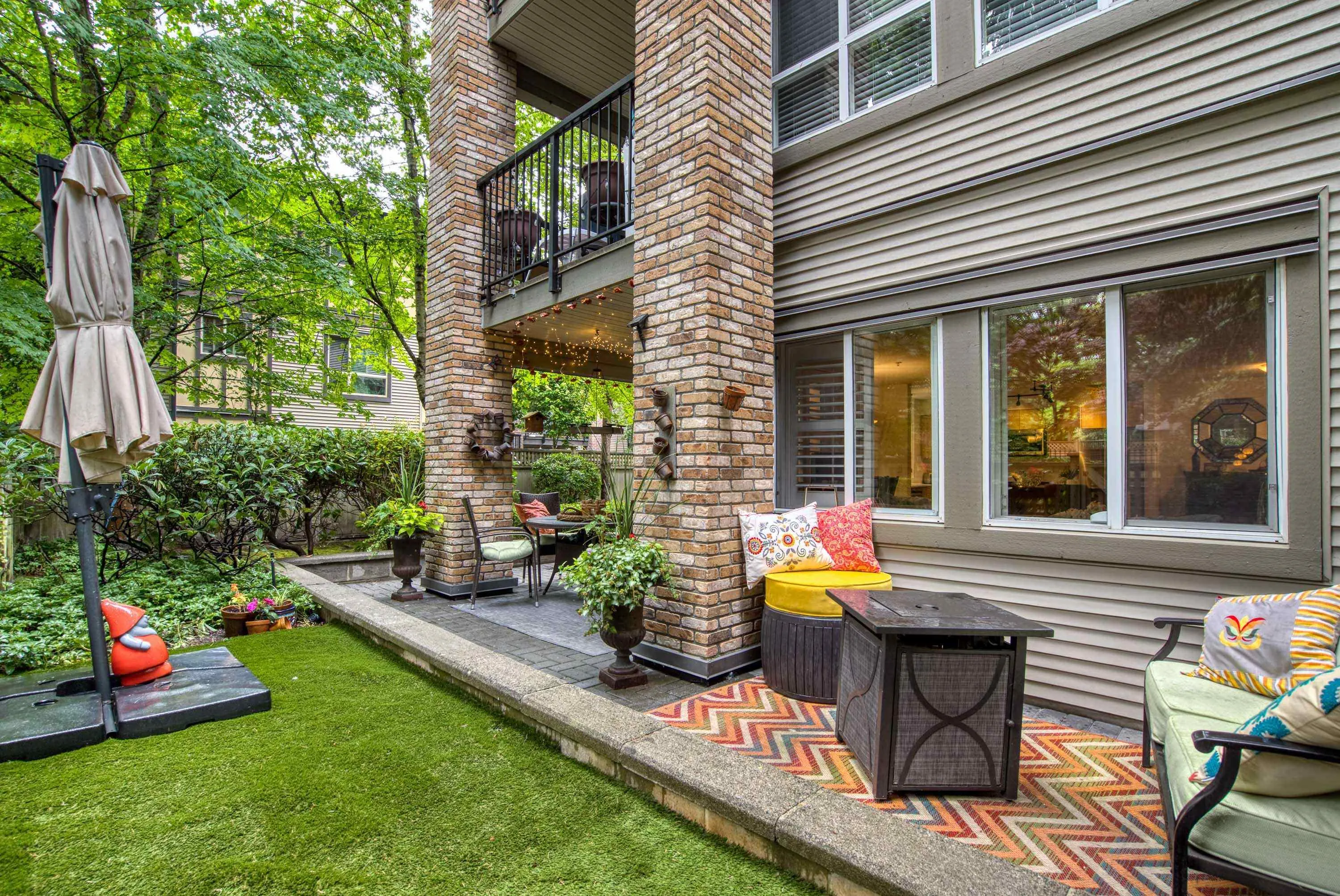 8717 160 Street #209