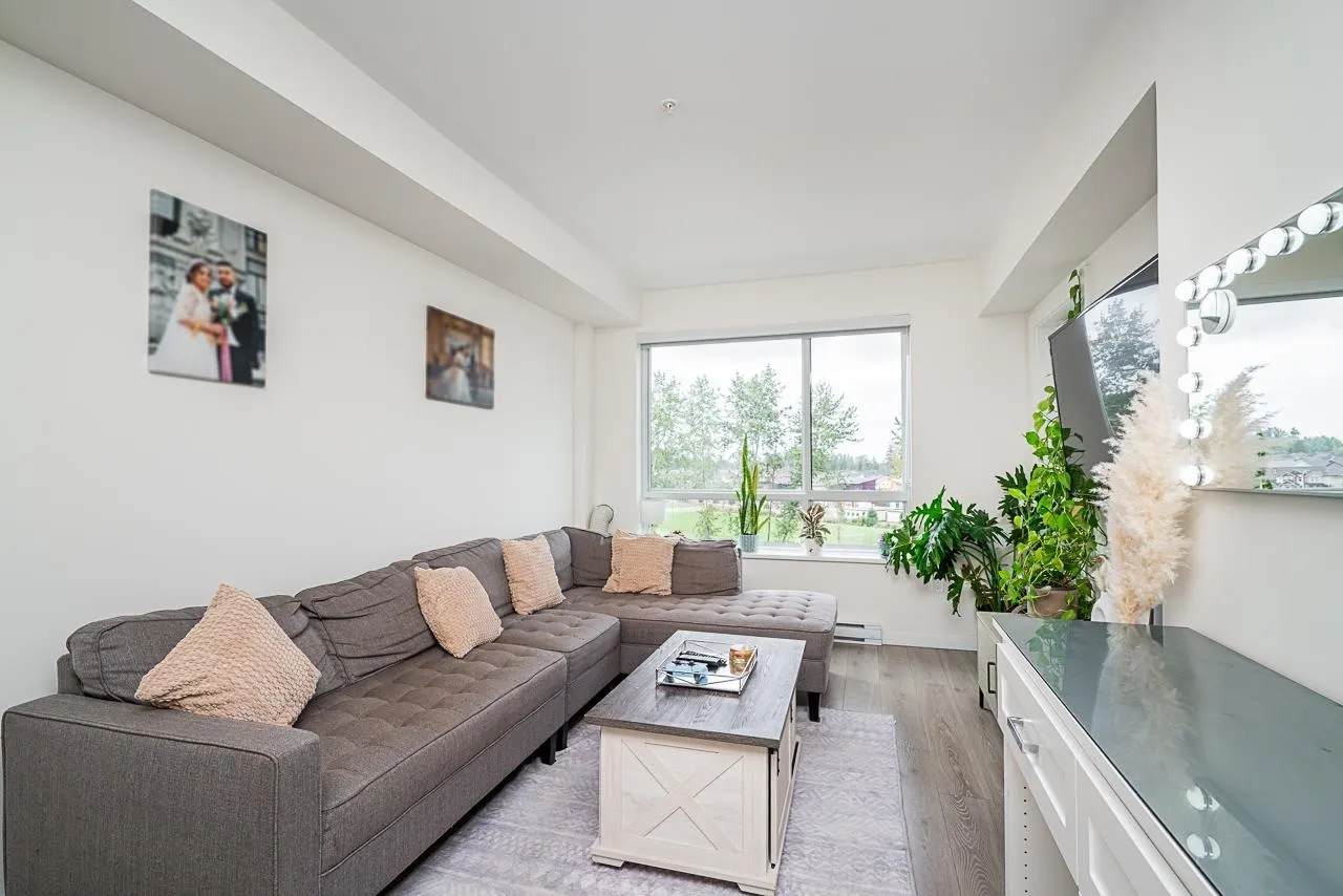 7920 206 Street #515