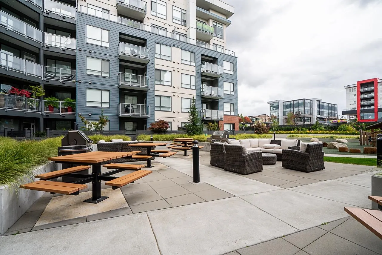 7920 206 Street #515