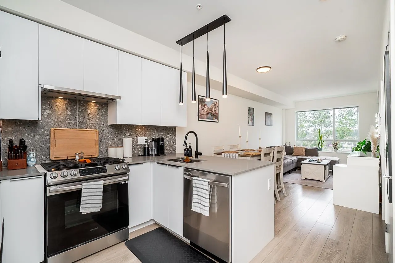 7920 206 Street #515