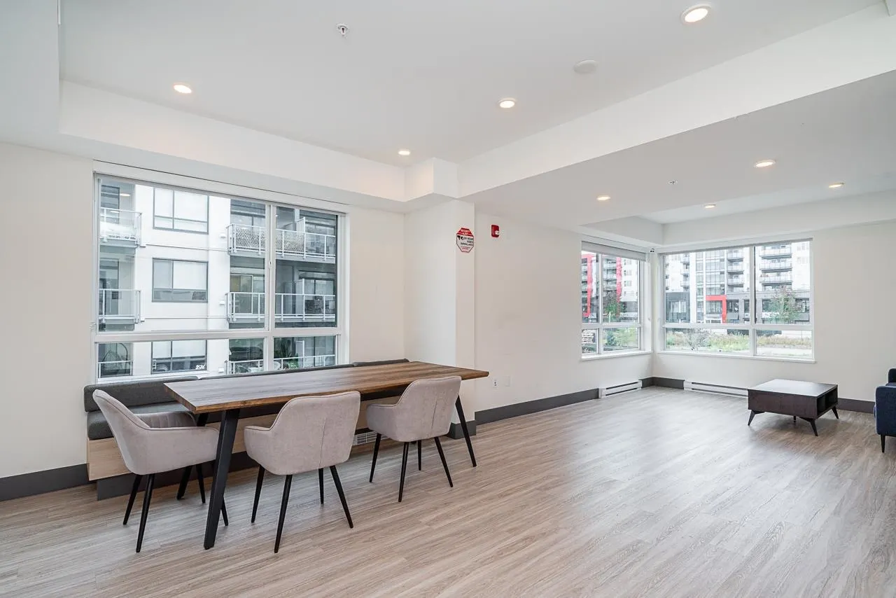 7920 206 Street #515