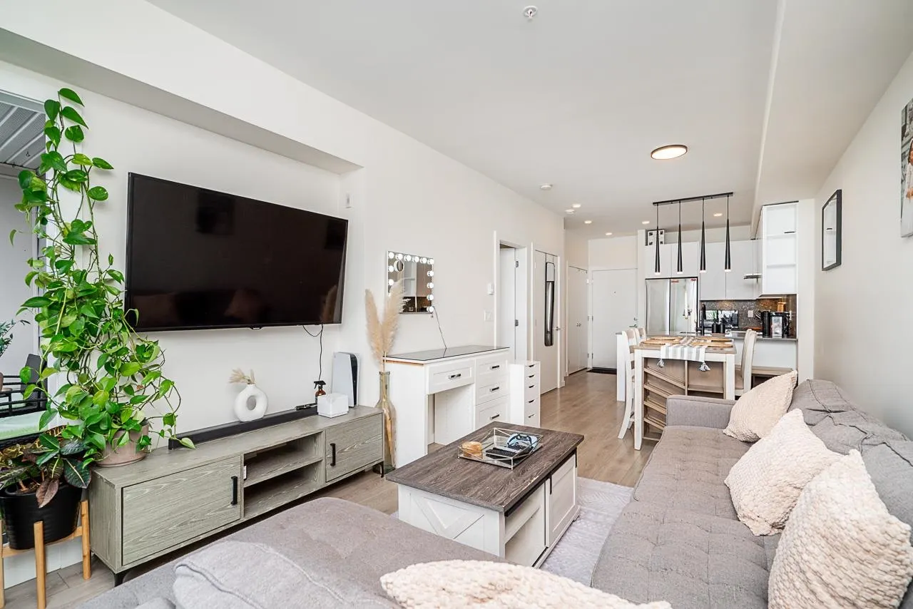 7920 206 Street #515