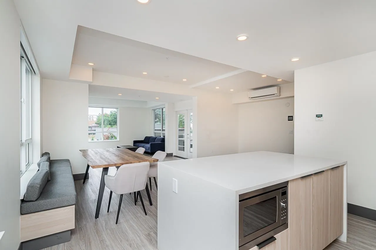 7920 206 Street #515