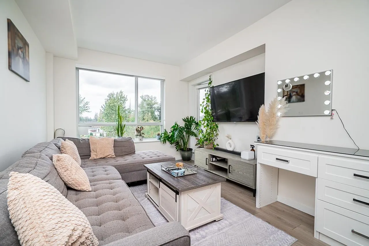 7920 206 Street #515