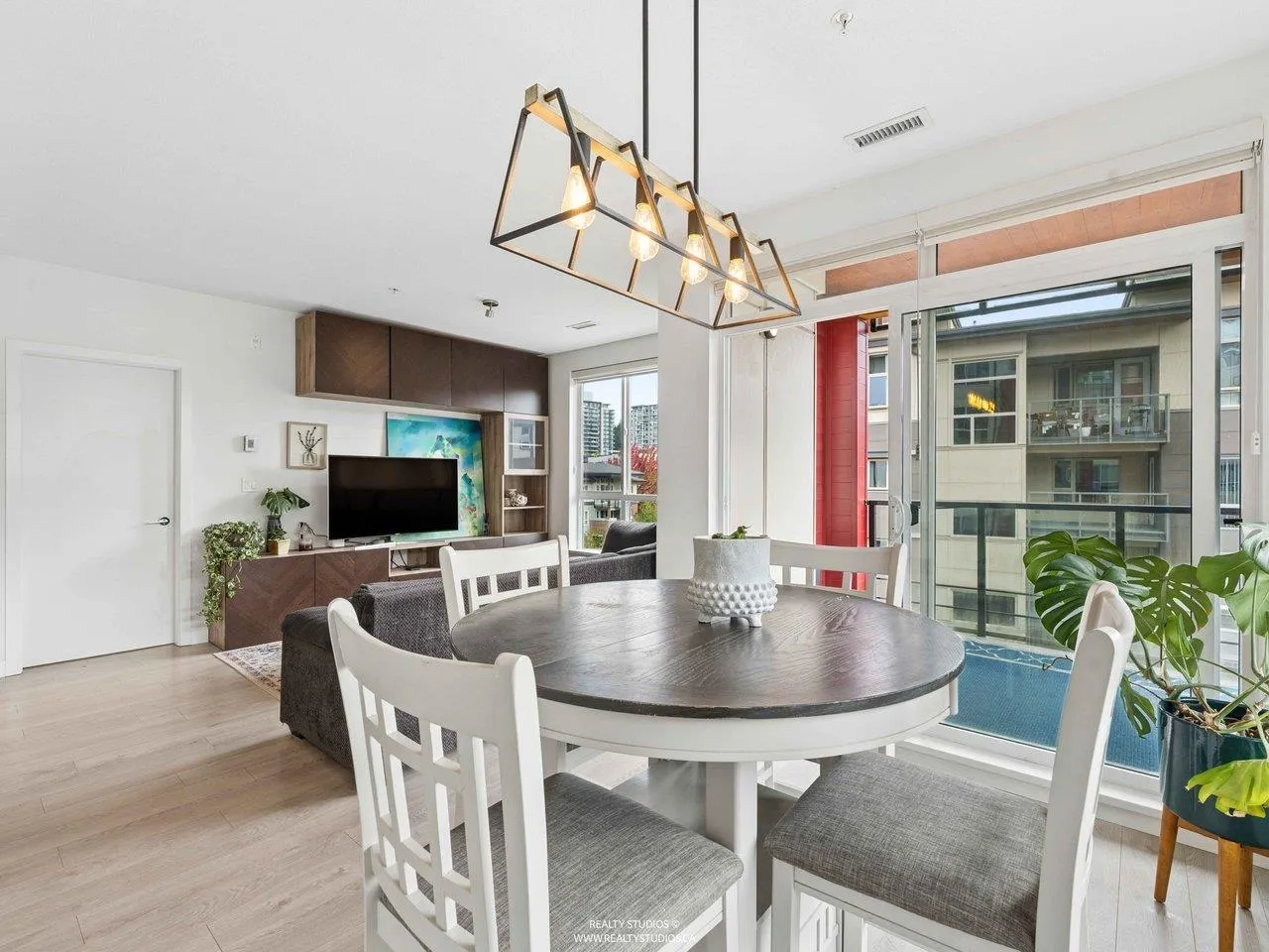 3581 Ross Drive #405