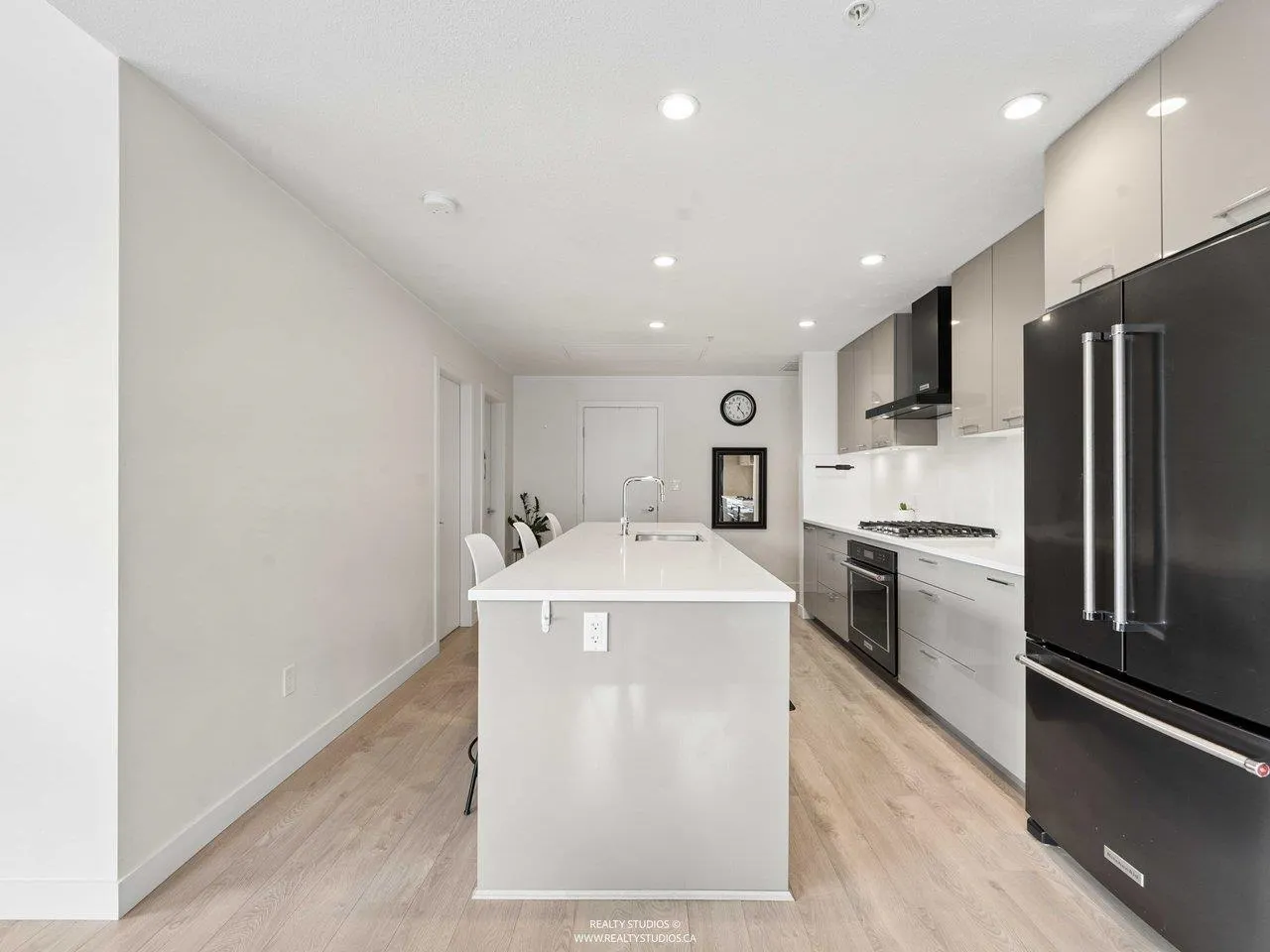 3581 Ross Drive #405