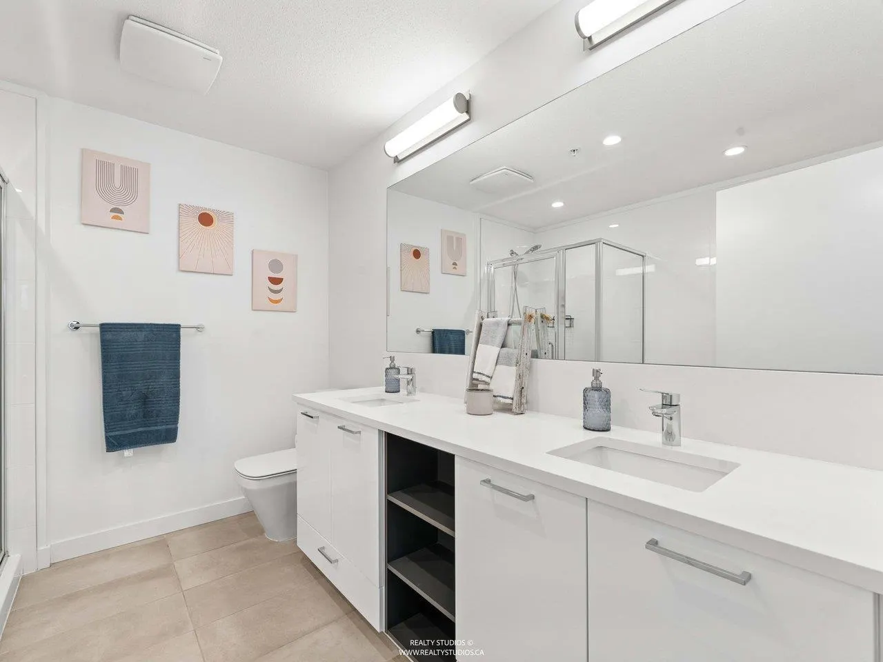 3581 Ross Drive #405