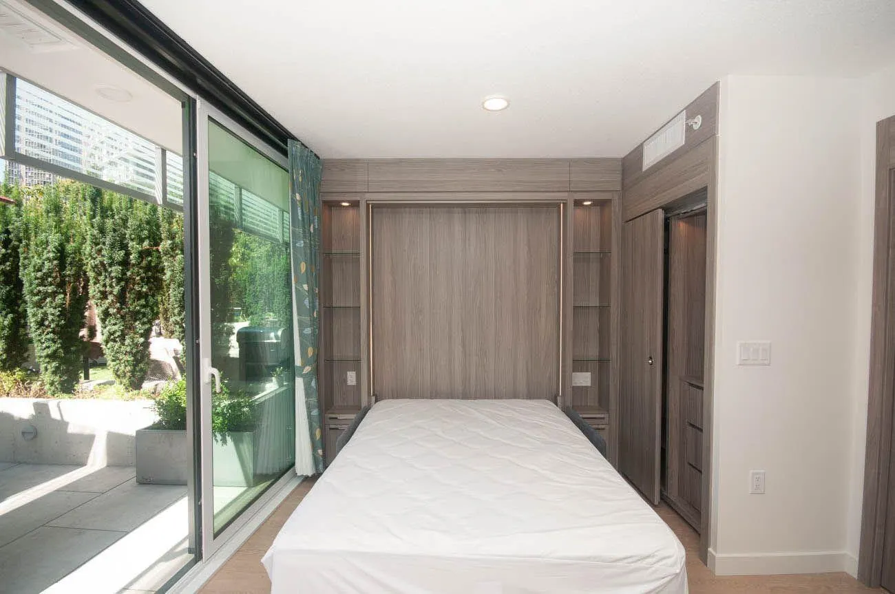 89 Nelson Street #202