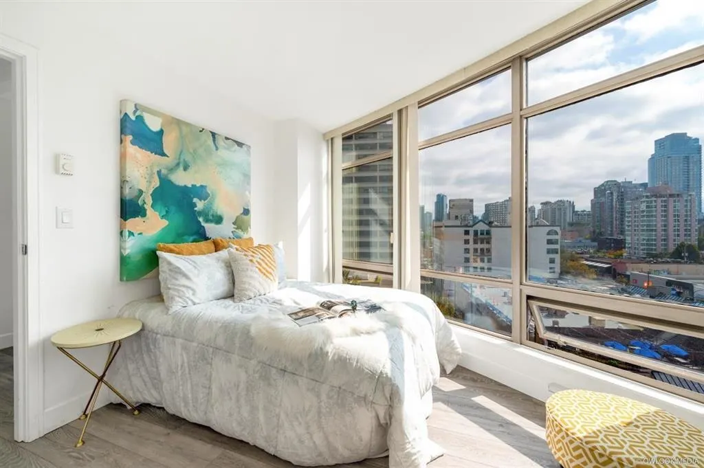 1200 Alberni Street #9xx