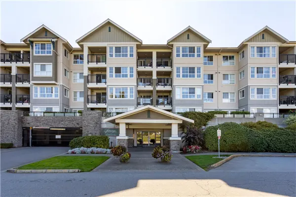 19673 Meadow Gardens Way #227