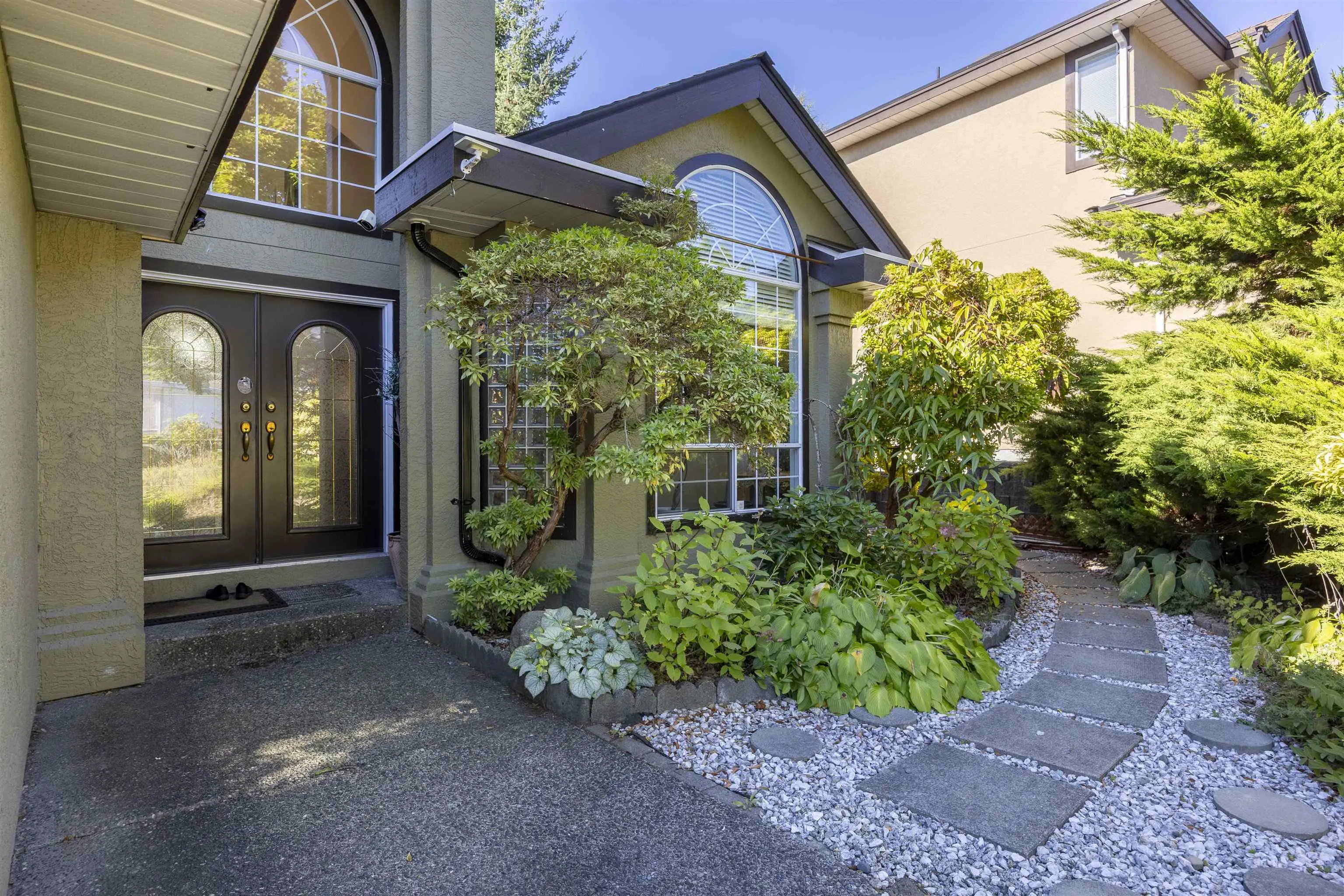 1536 Salal Crescent