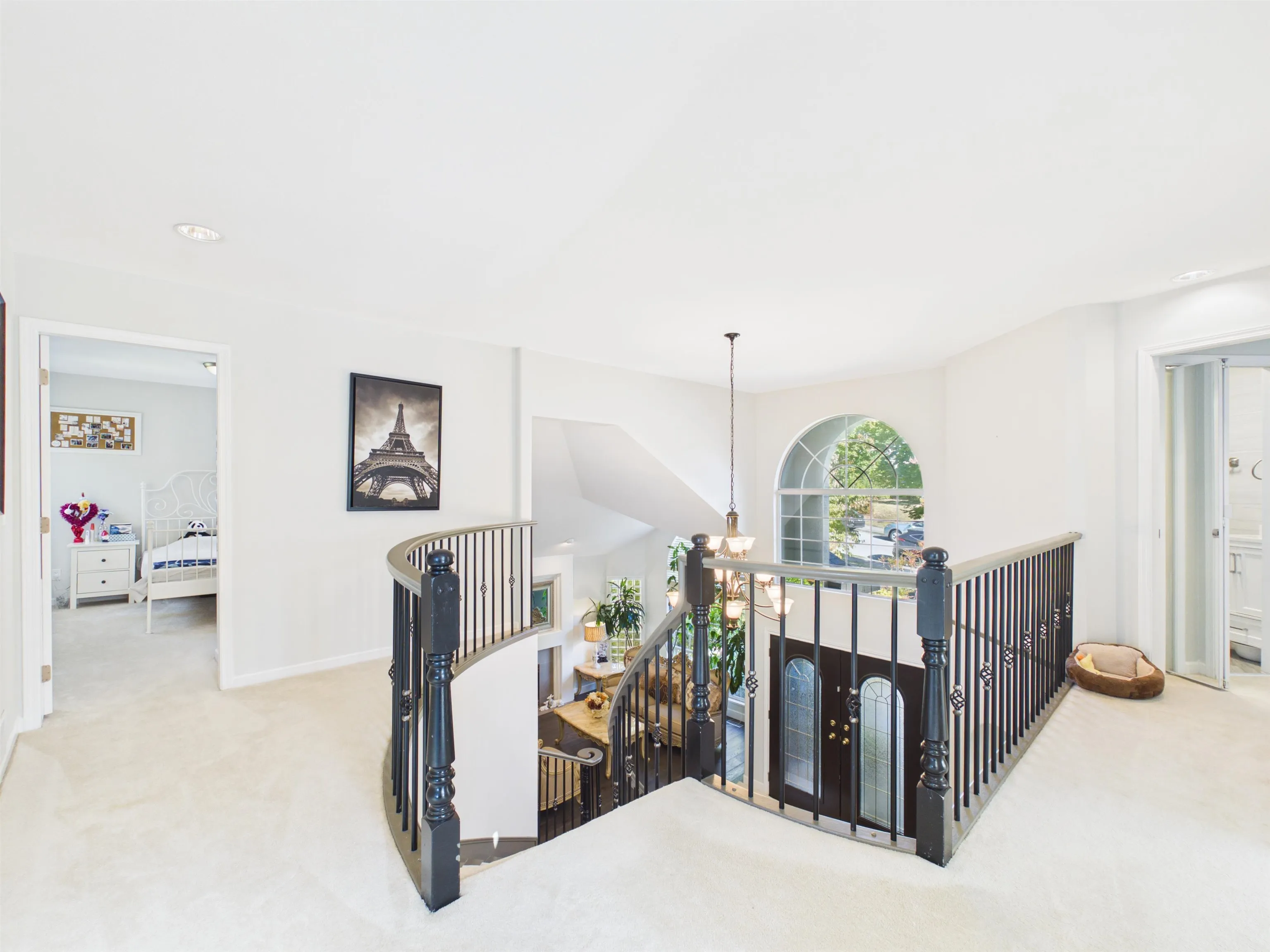 1536 Salal Crescent
