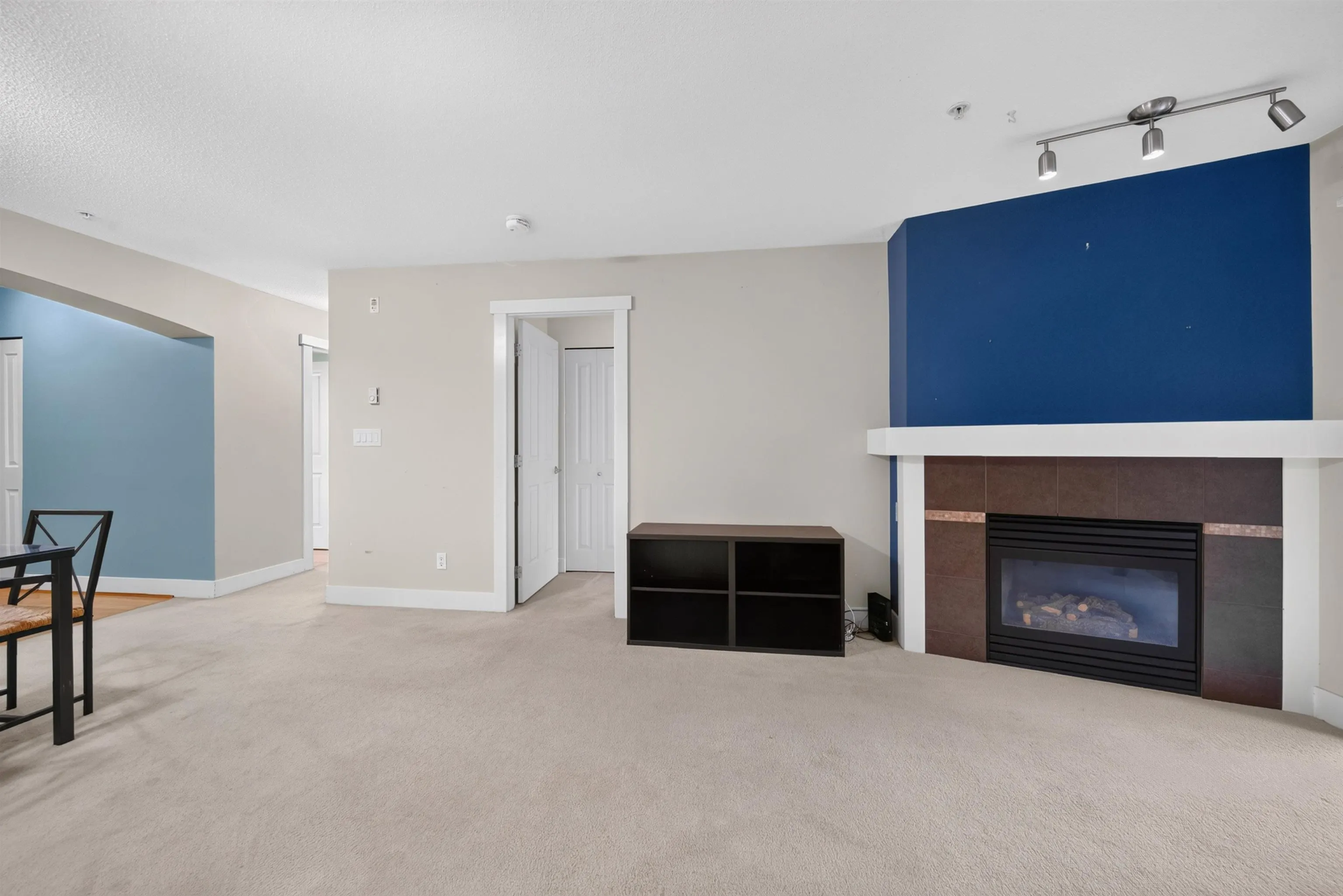 2388 Western Parkway #214