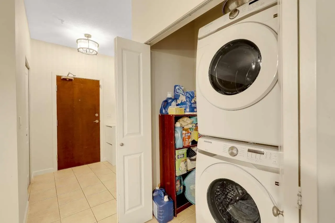 15380 102a Avenue #229