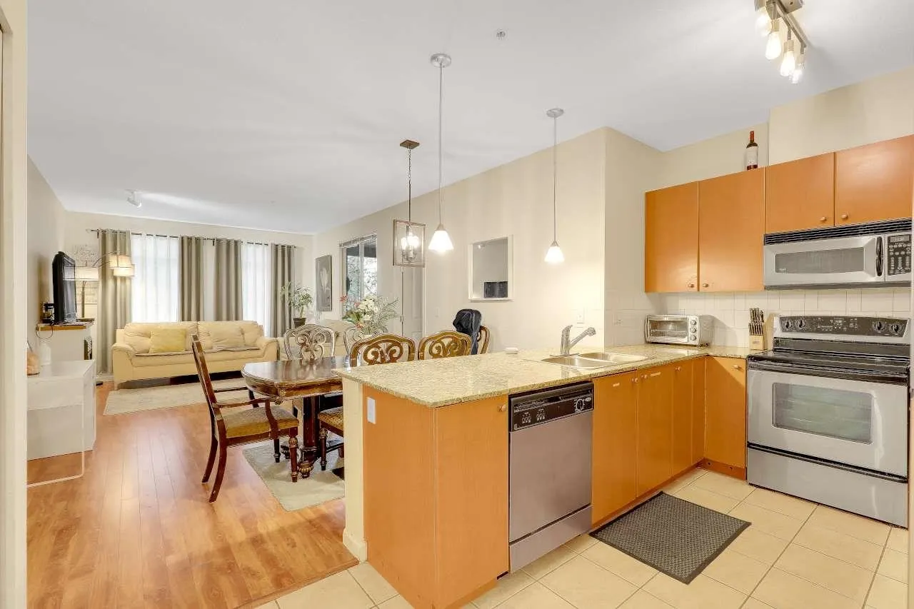 15380 102a Avenue #229