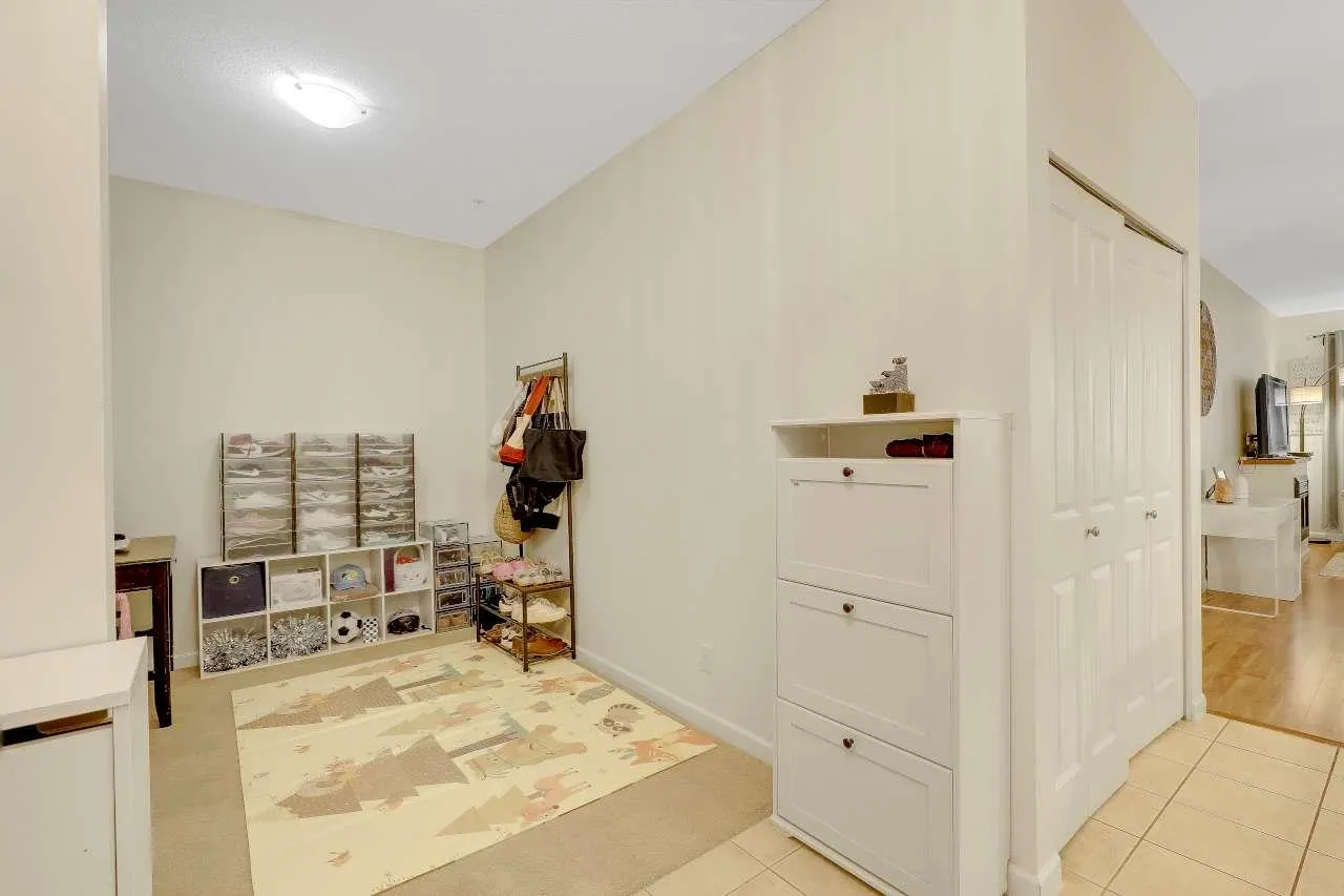 15380 102a Avenue #229