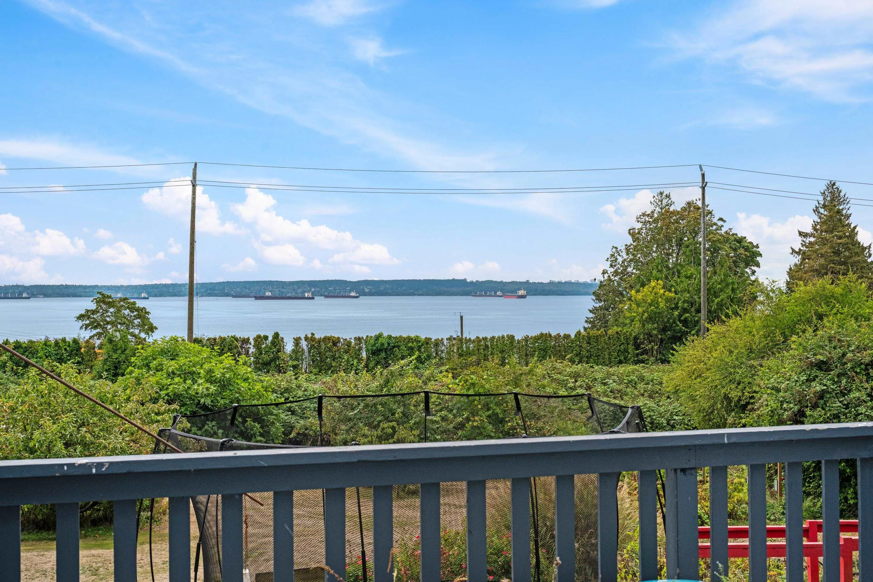 2820 Marine Drive