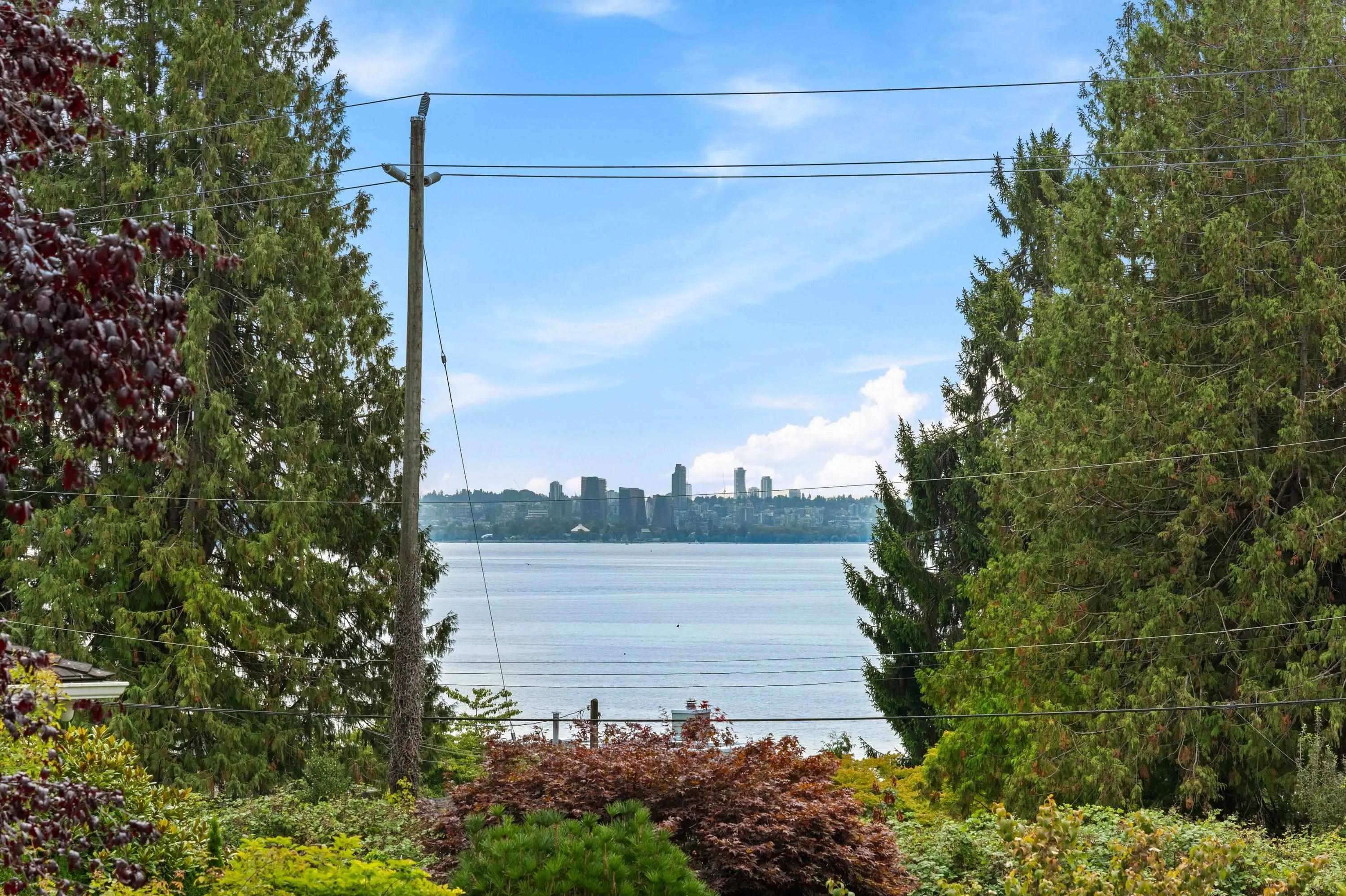2820 Marine Drive