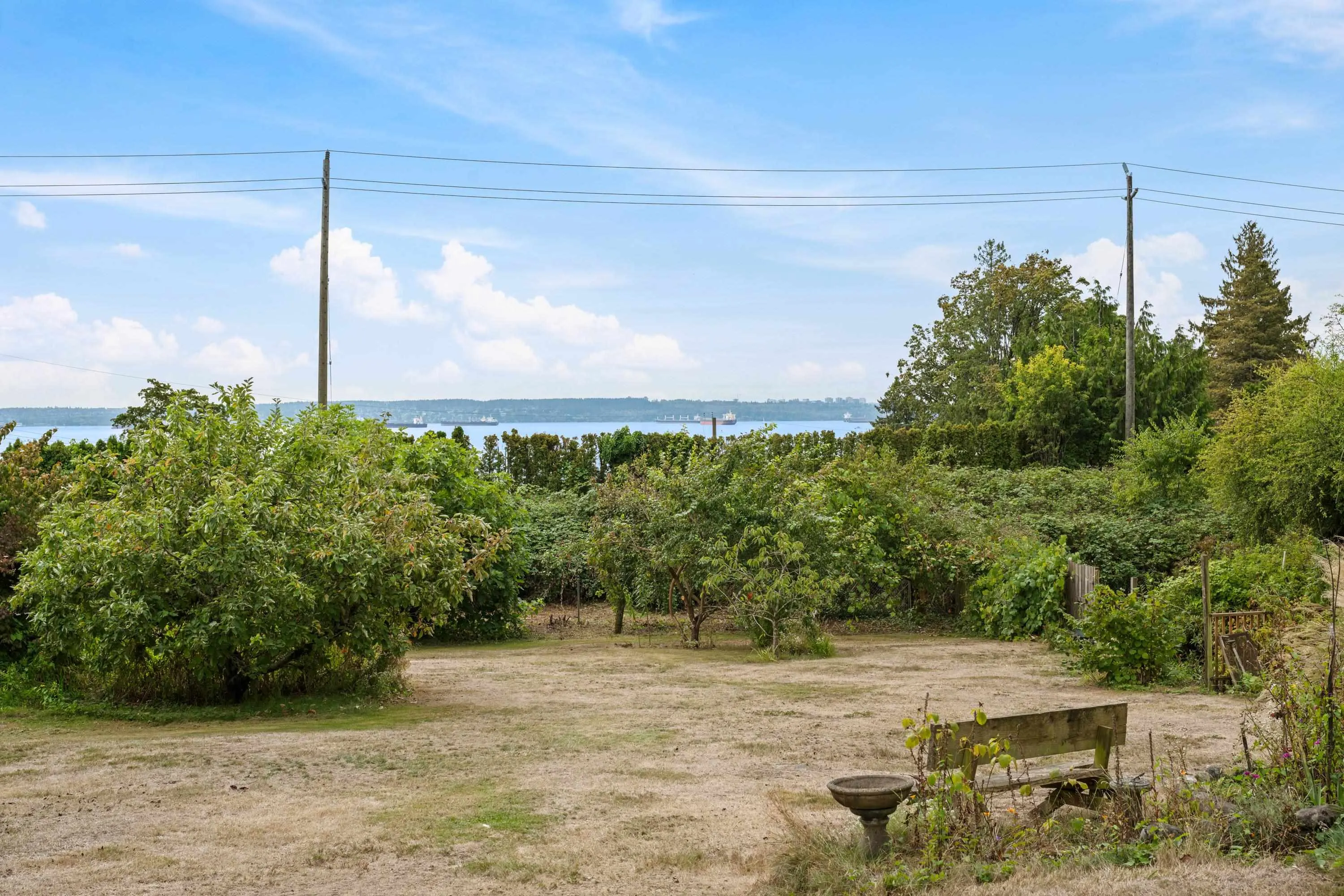 2820 Marine Drive