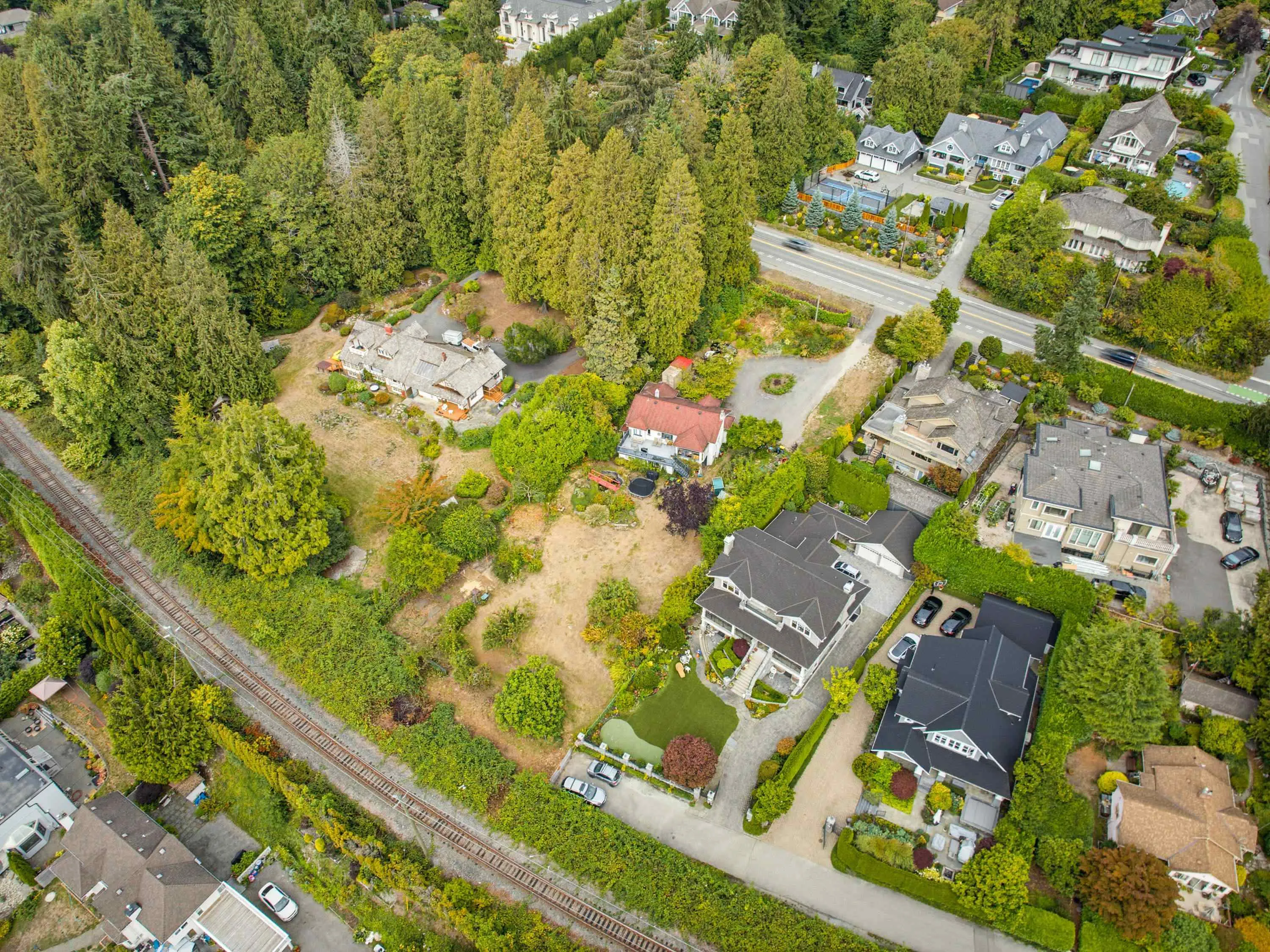 2820 Marine Drive