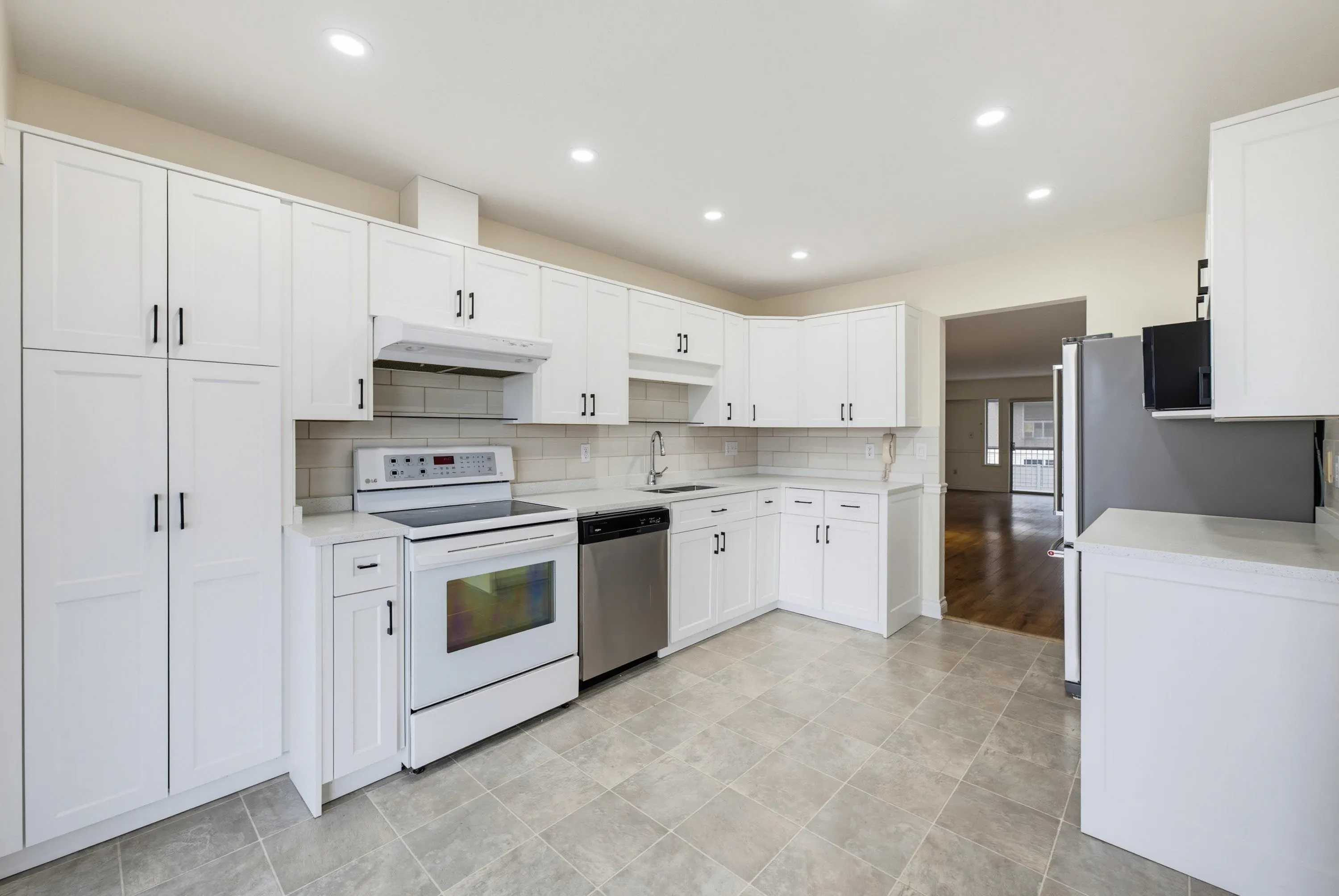 32691 Garibaldi Drive #100