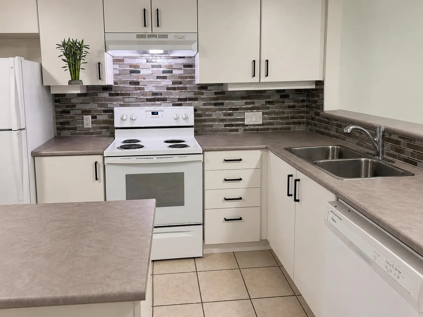 10838 City Parkway #328