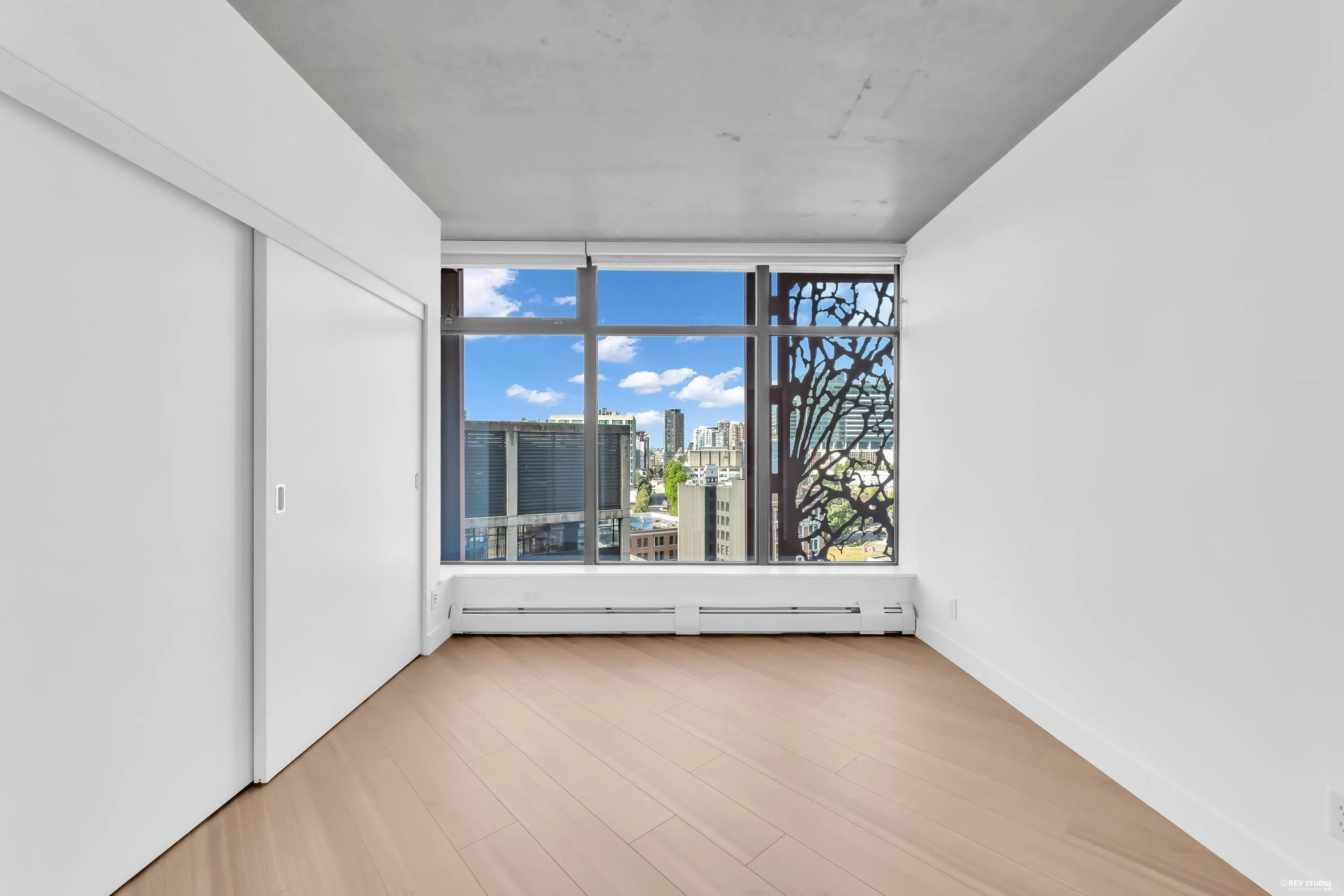 128 W Cordova Street #1806