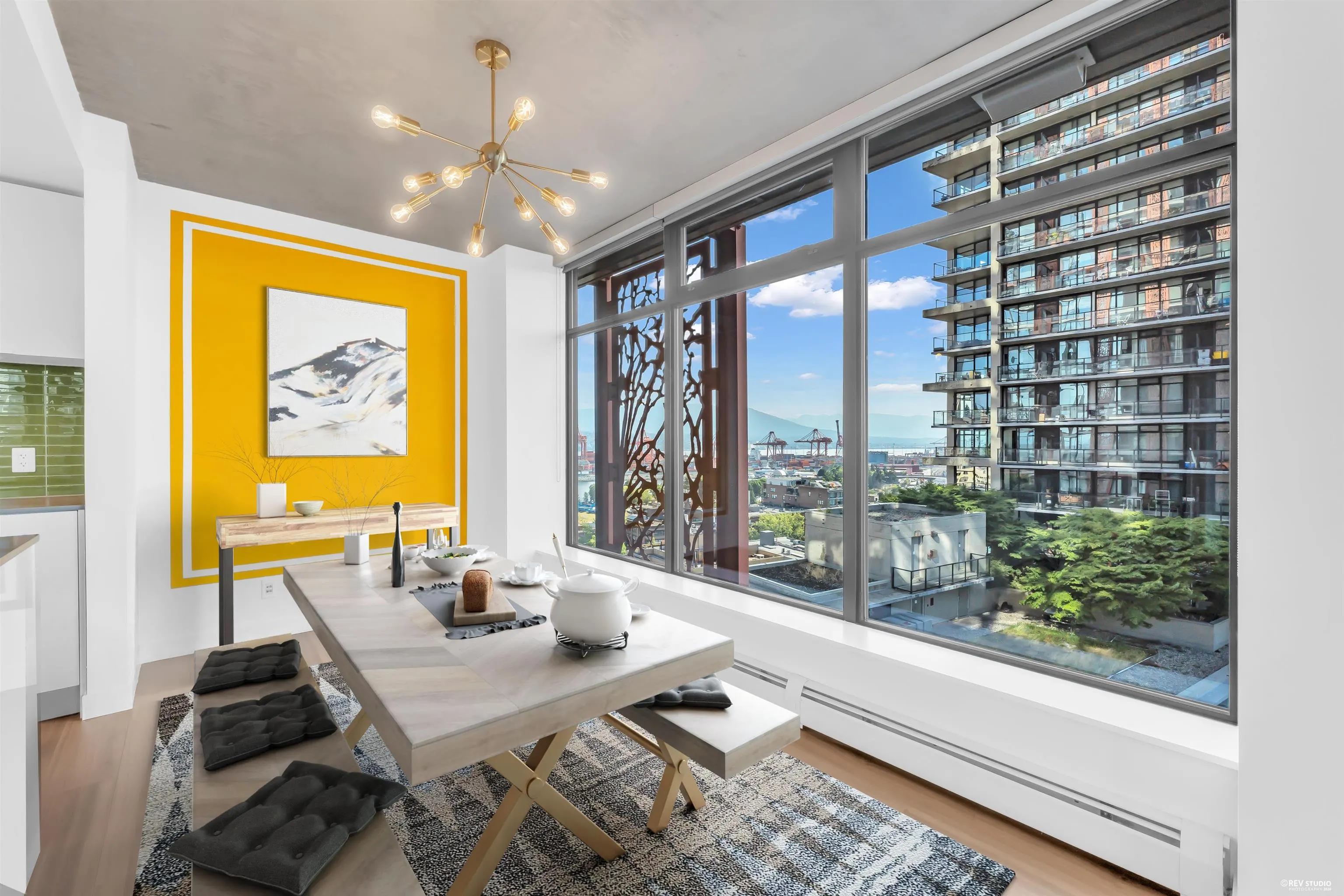128 W Cordova Street #1806