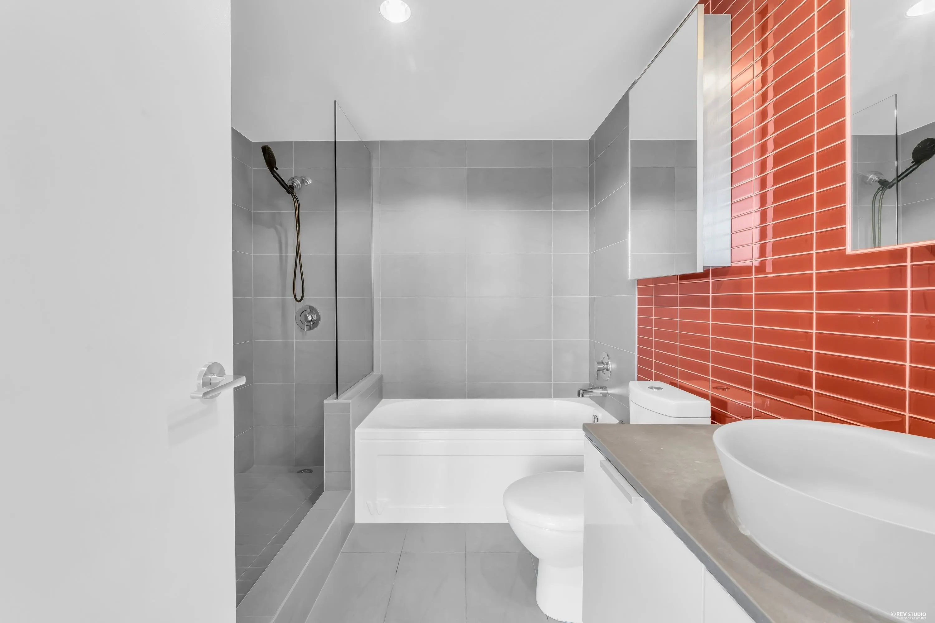 128 W Cordova Street #1806
