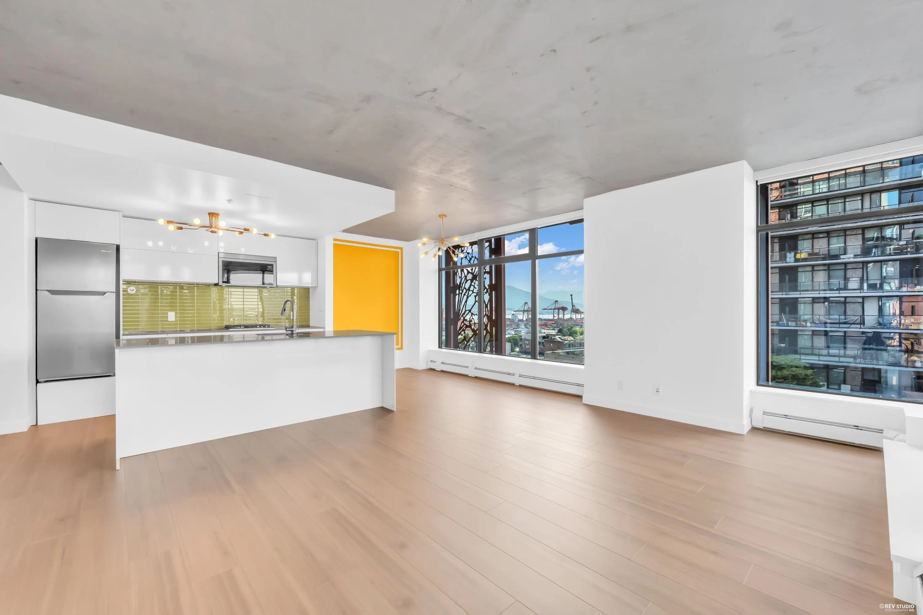 128 W Cordova Street #1806