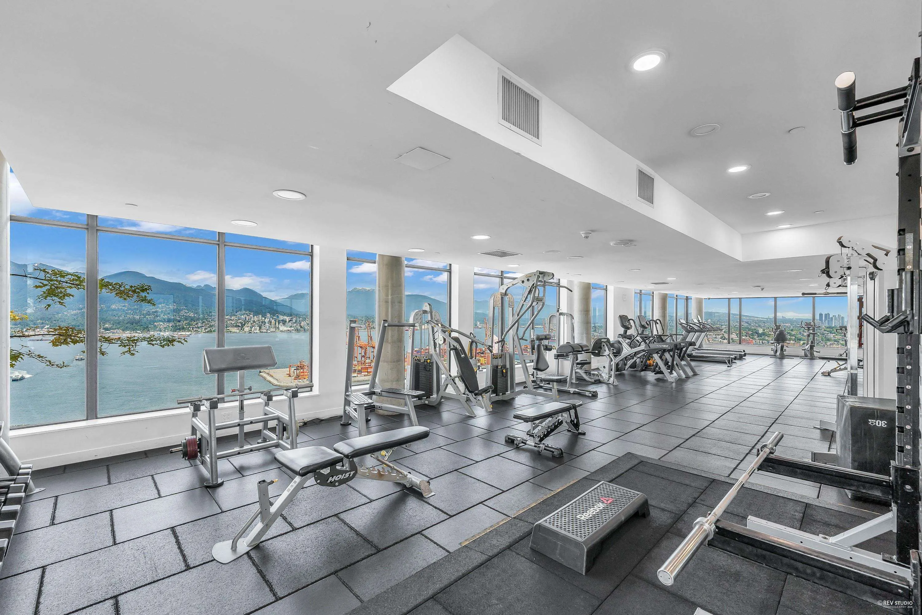 128 W Cordova Street #1806