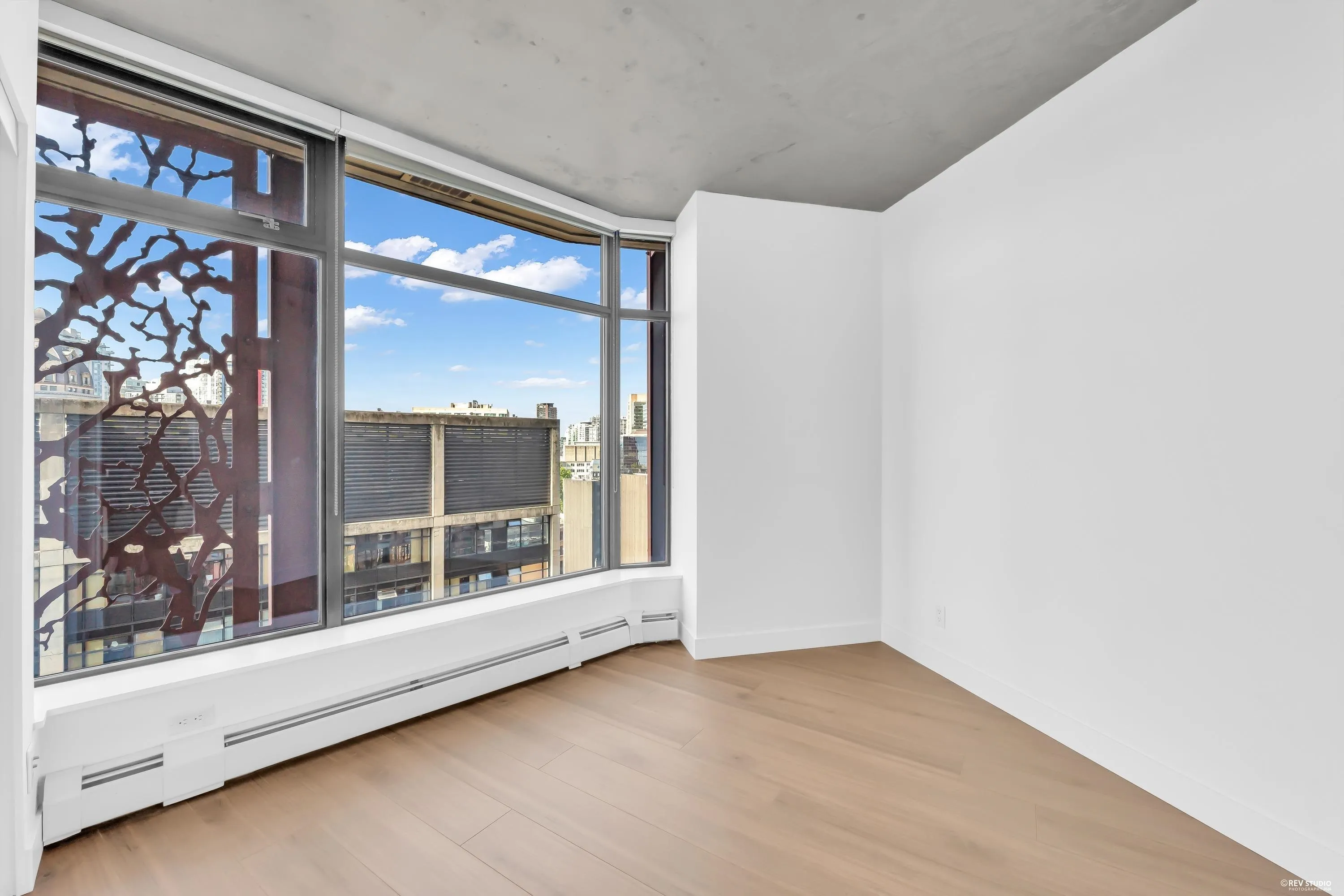 128 W Cordova Street #1806