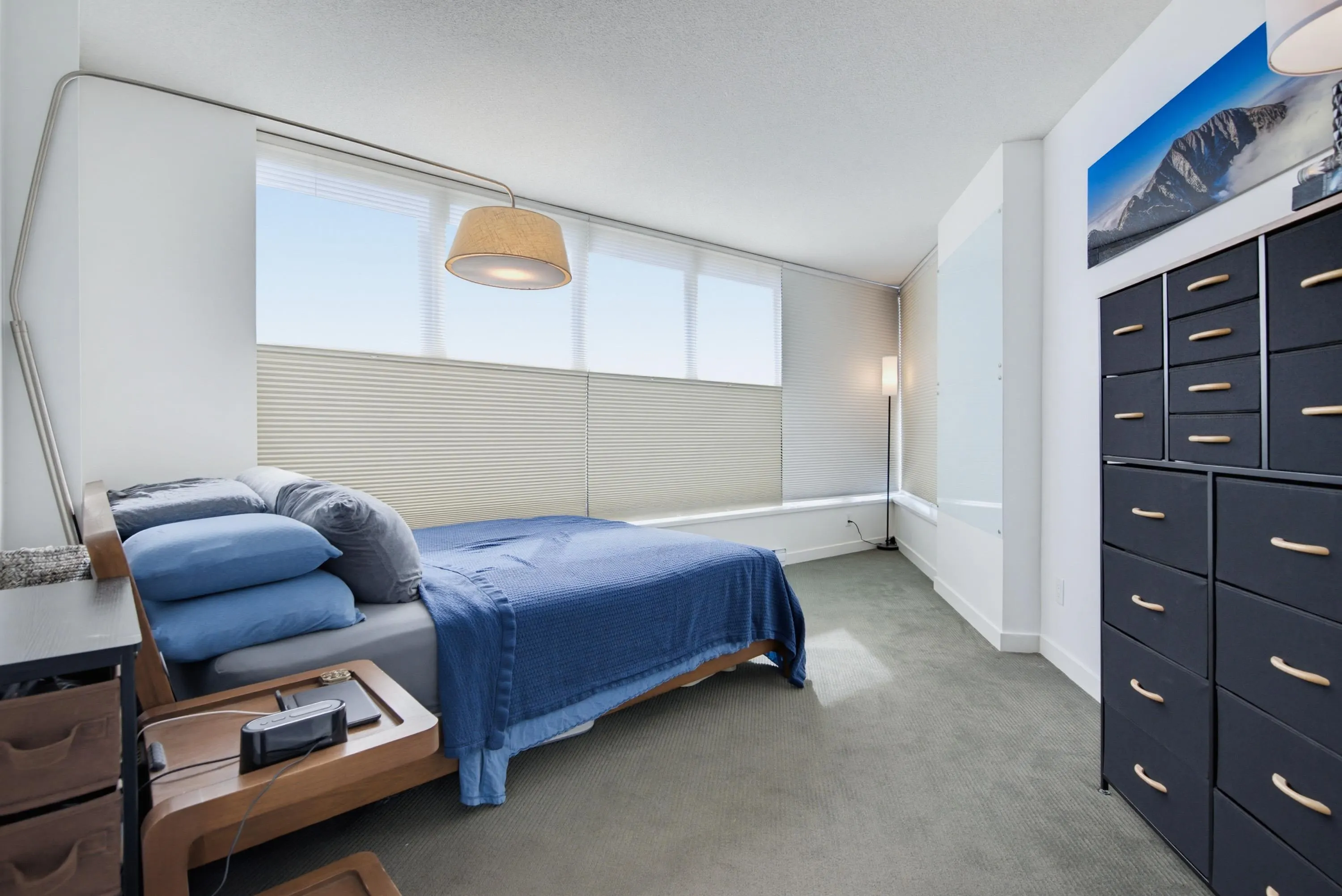 445 W 2nd Avenue #211