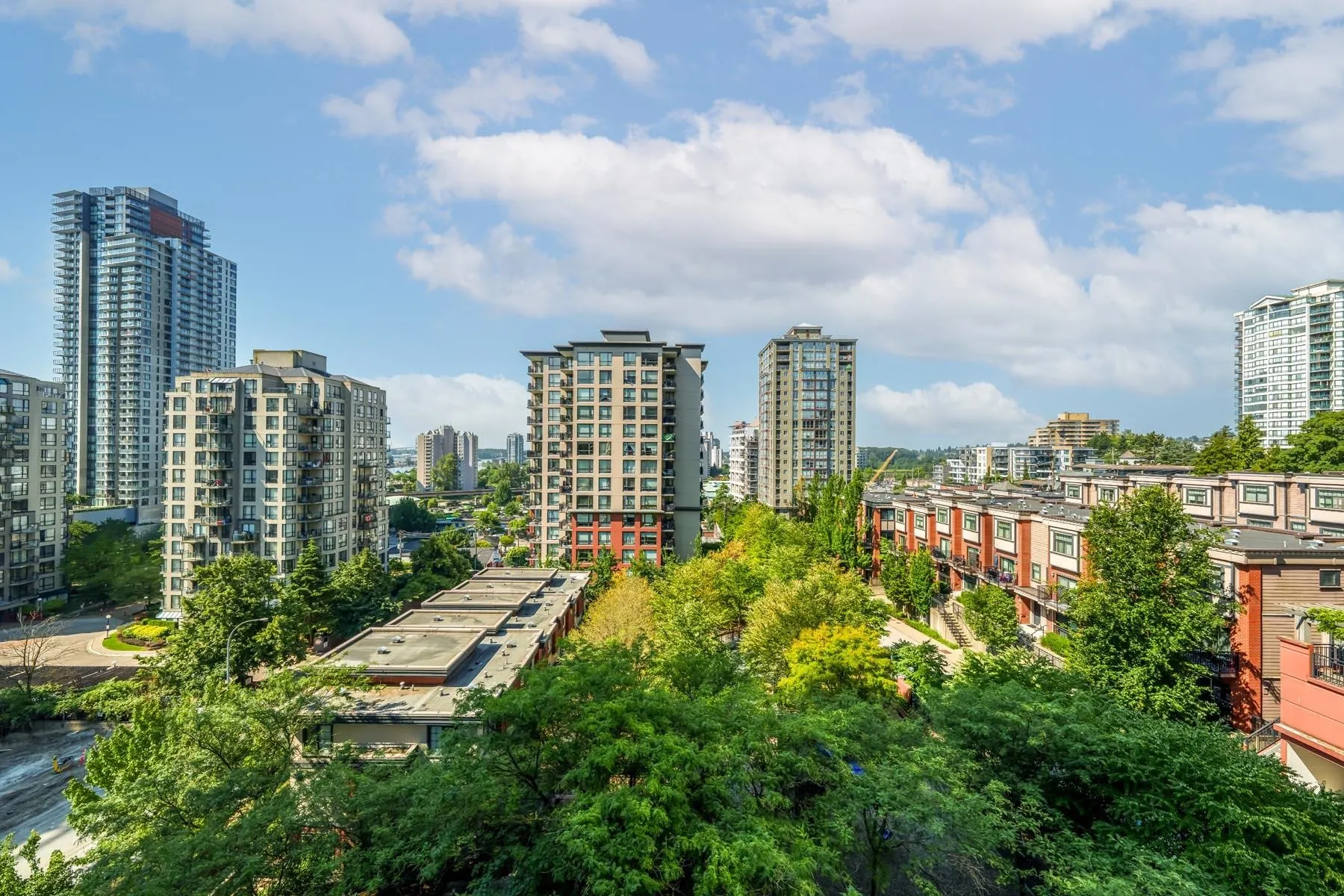 813 Agnes Street #601