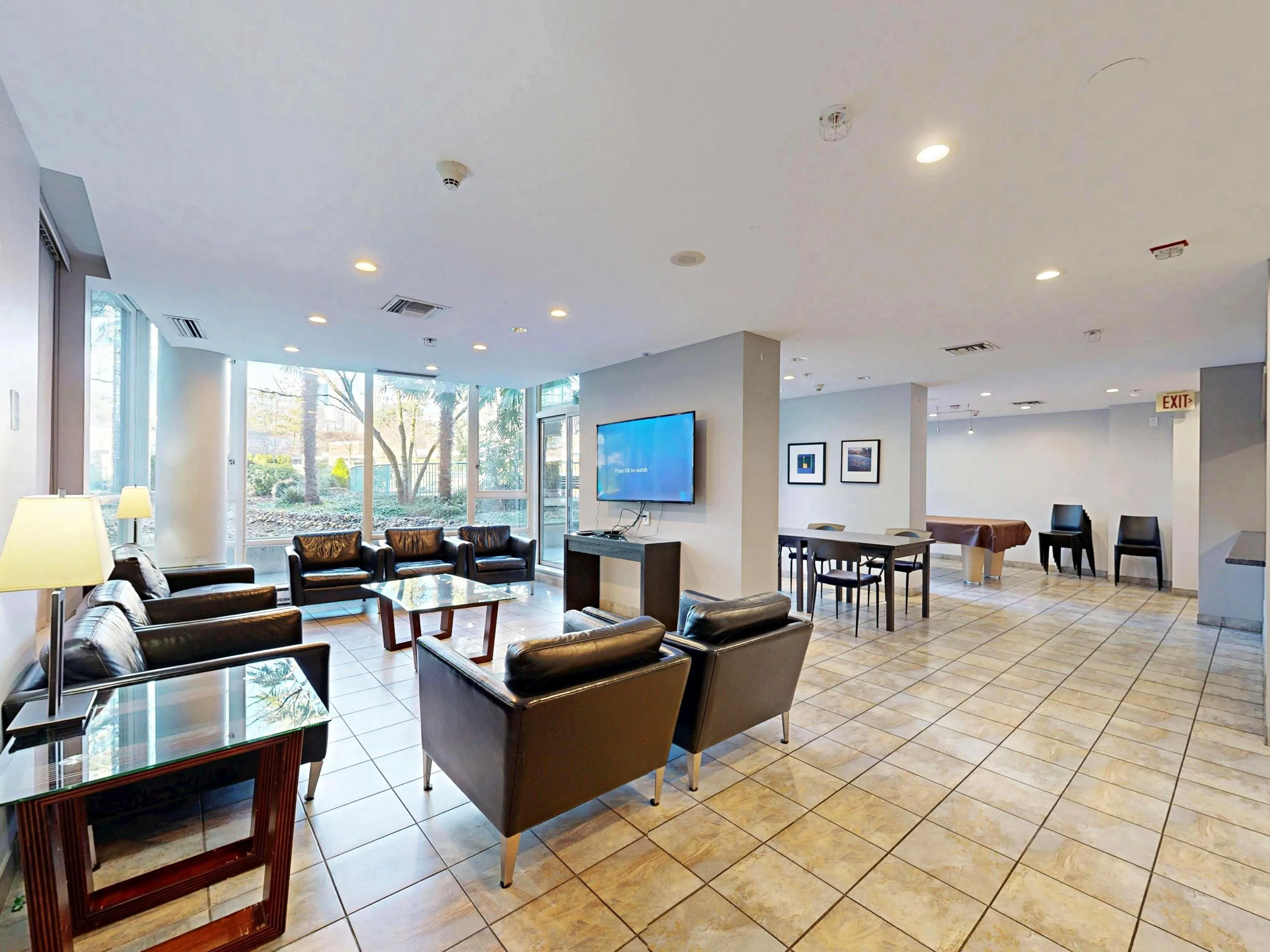 1033 Marinaside Crescent #2706