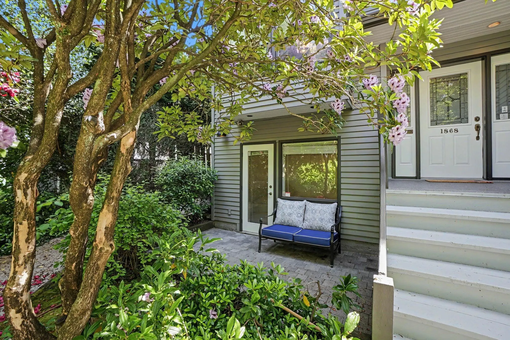 1868 W 15th Avenue